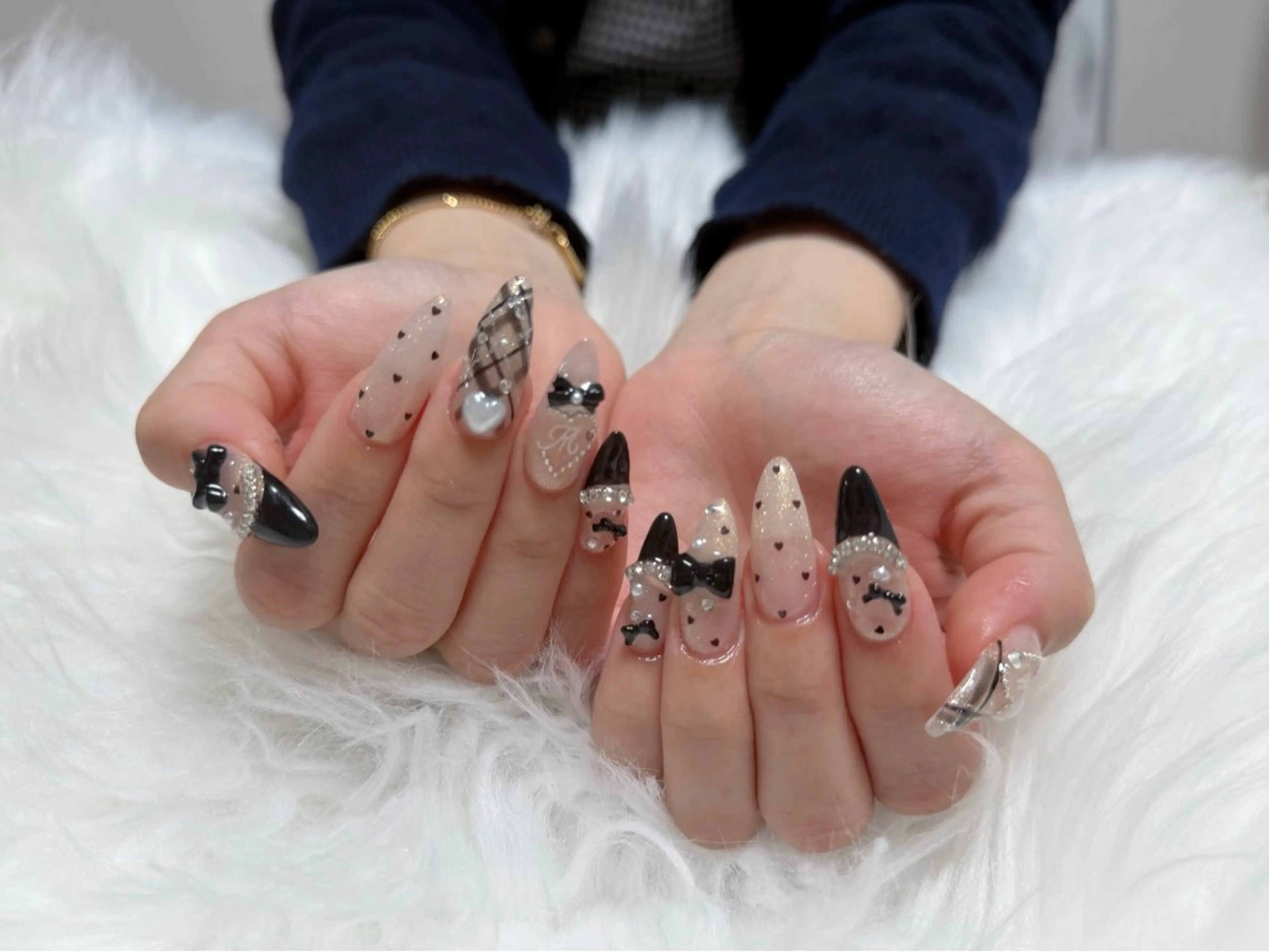 ネイル ハンドネイル BERA NAILSのネイルデザイン