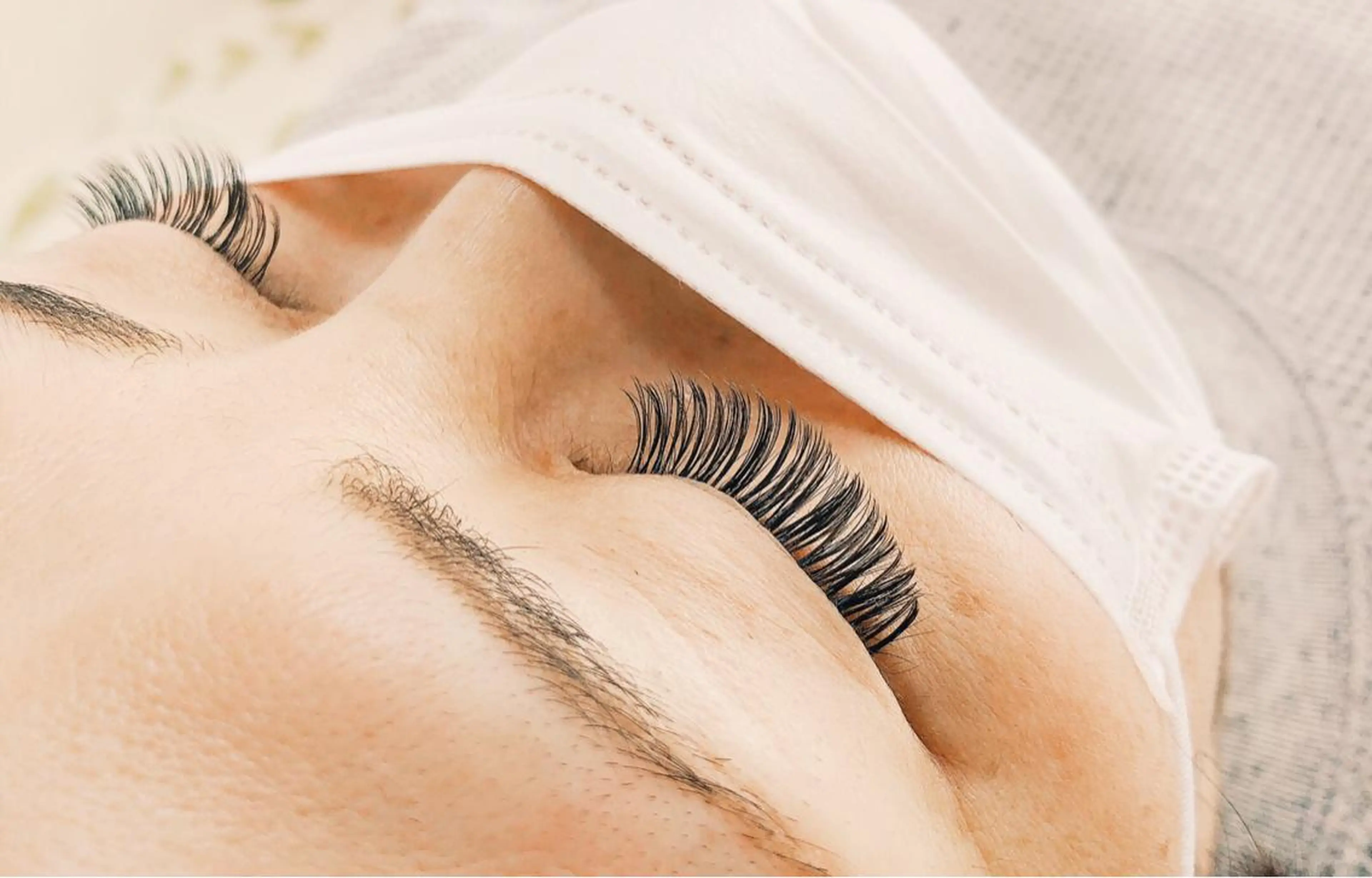 マツエク・マツパ Lavish nailのネイルデザイン