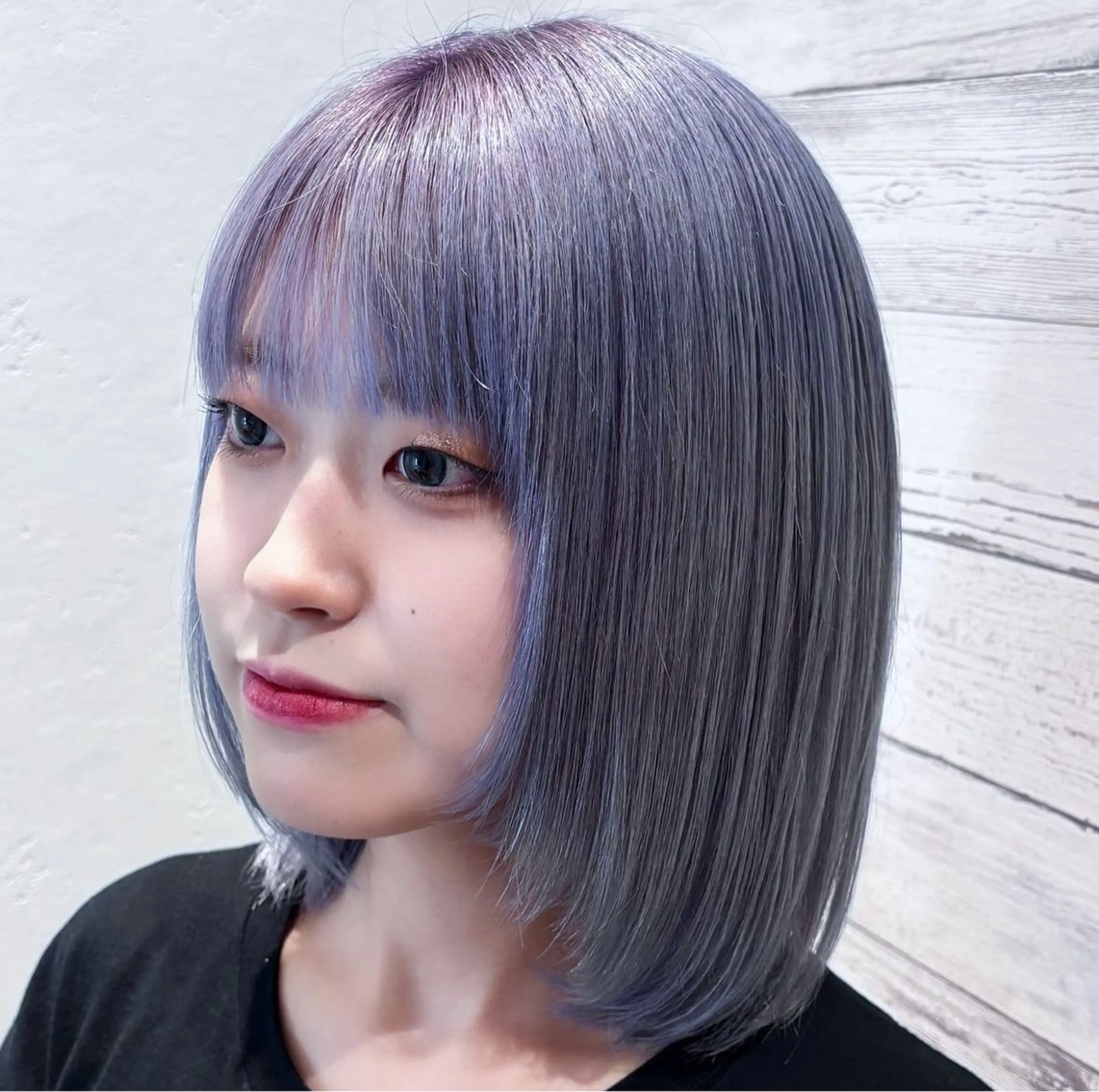 ミディアム カラー パープルカラー カット ヘアカラー トリートメント アニメ髪・ウルフ🦇 樋口莉夏のヘアスタイル