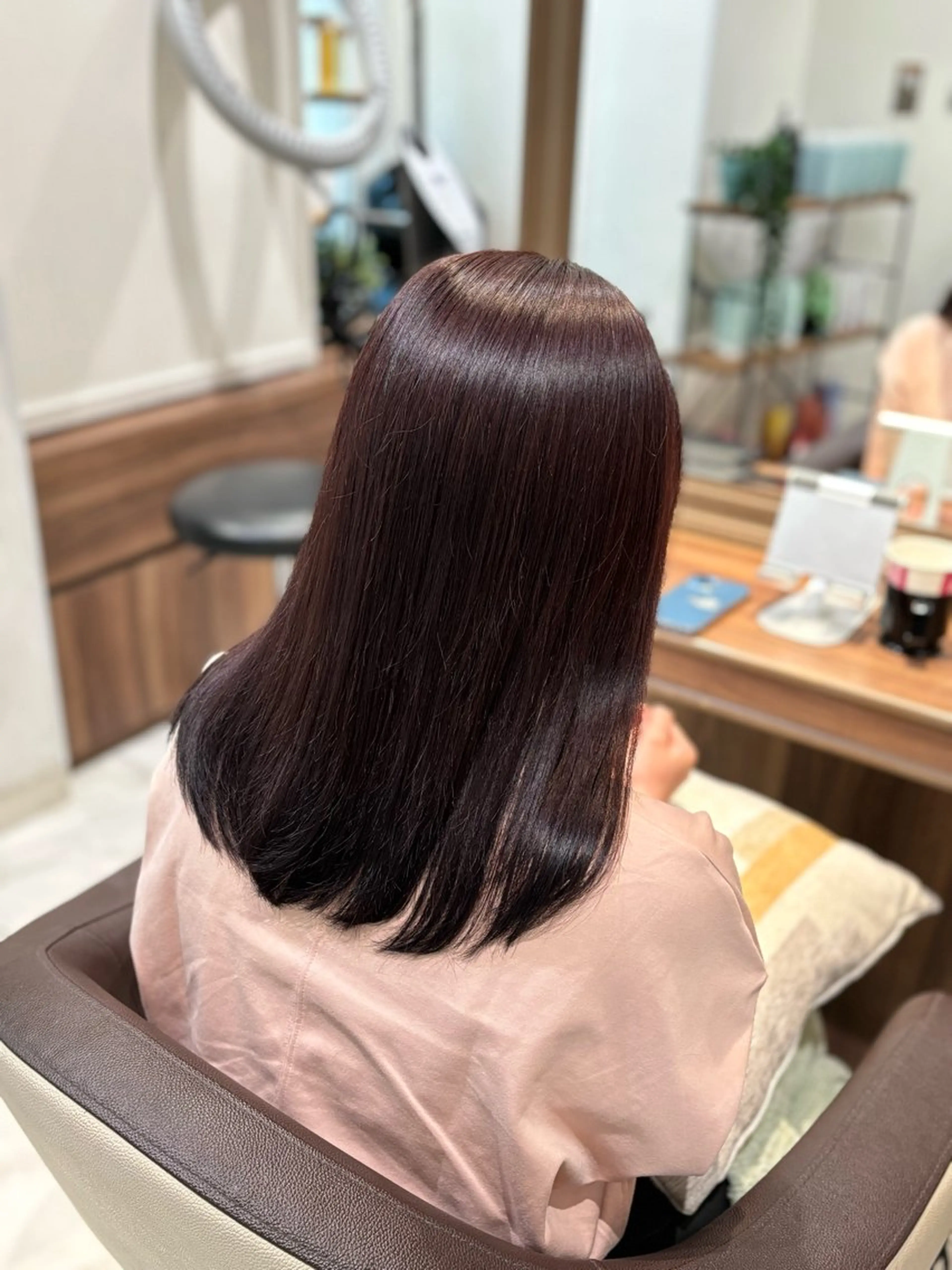 セミロング カラー バイオレットカラー カット ゆるふわパーマ🌸/ ハイトーン/あゆみのヘアスタイル