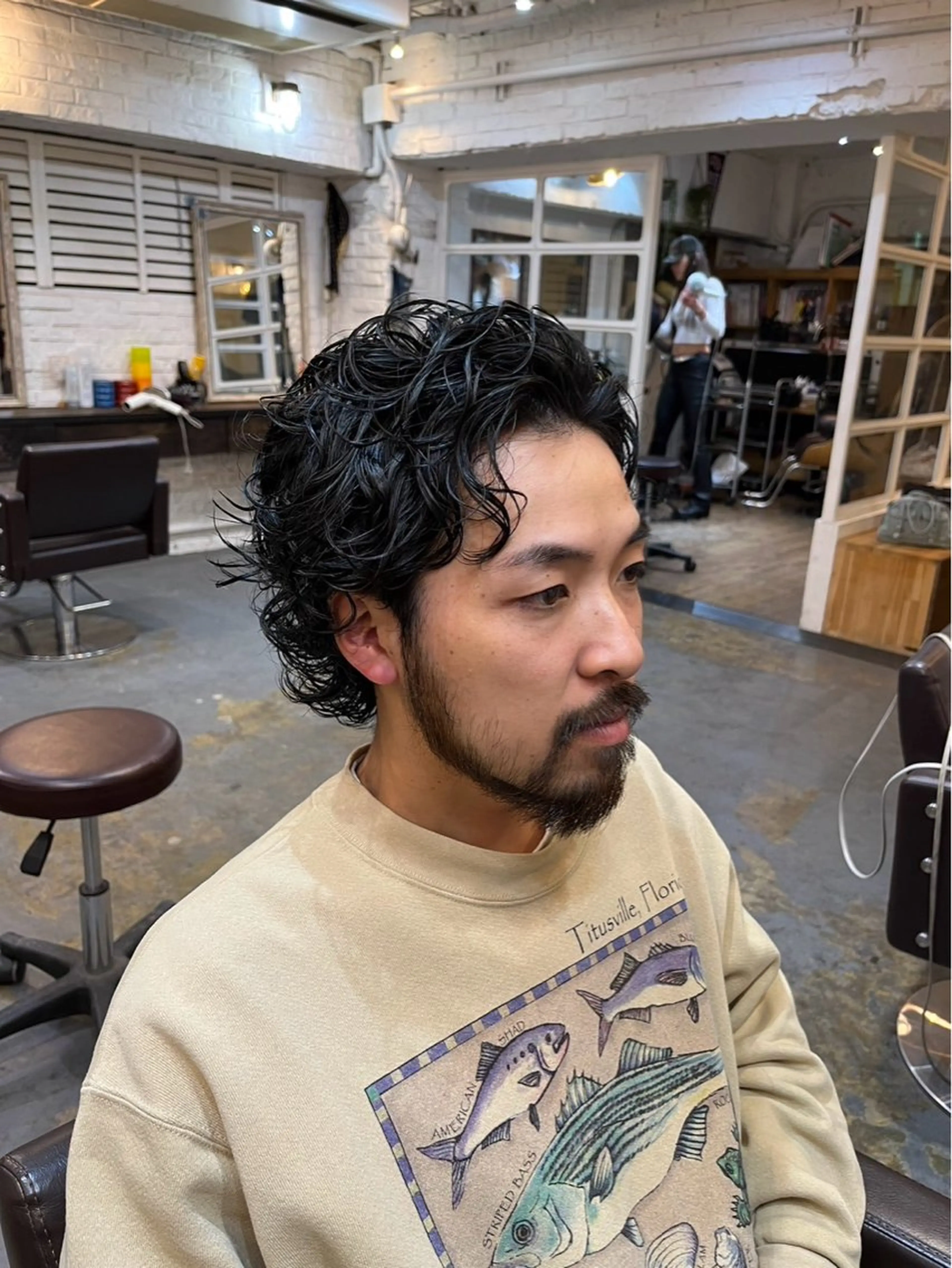 ミディアム パーマ メンズ キッズ ミディアムパーマ センターパート ダウンパーマ フェードカット メンズハイライト カット パーマ トリートメント 💈メンズ特化💈 TASUKUのヘアスタイル