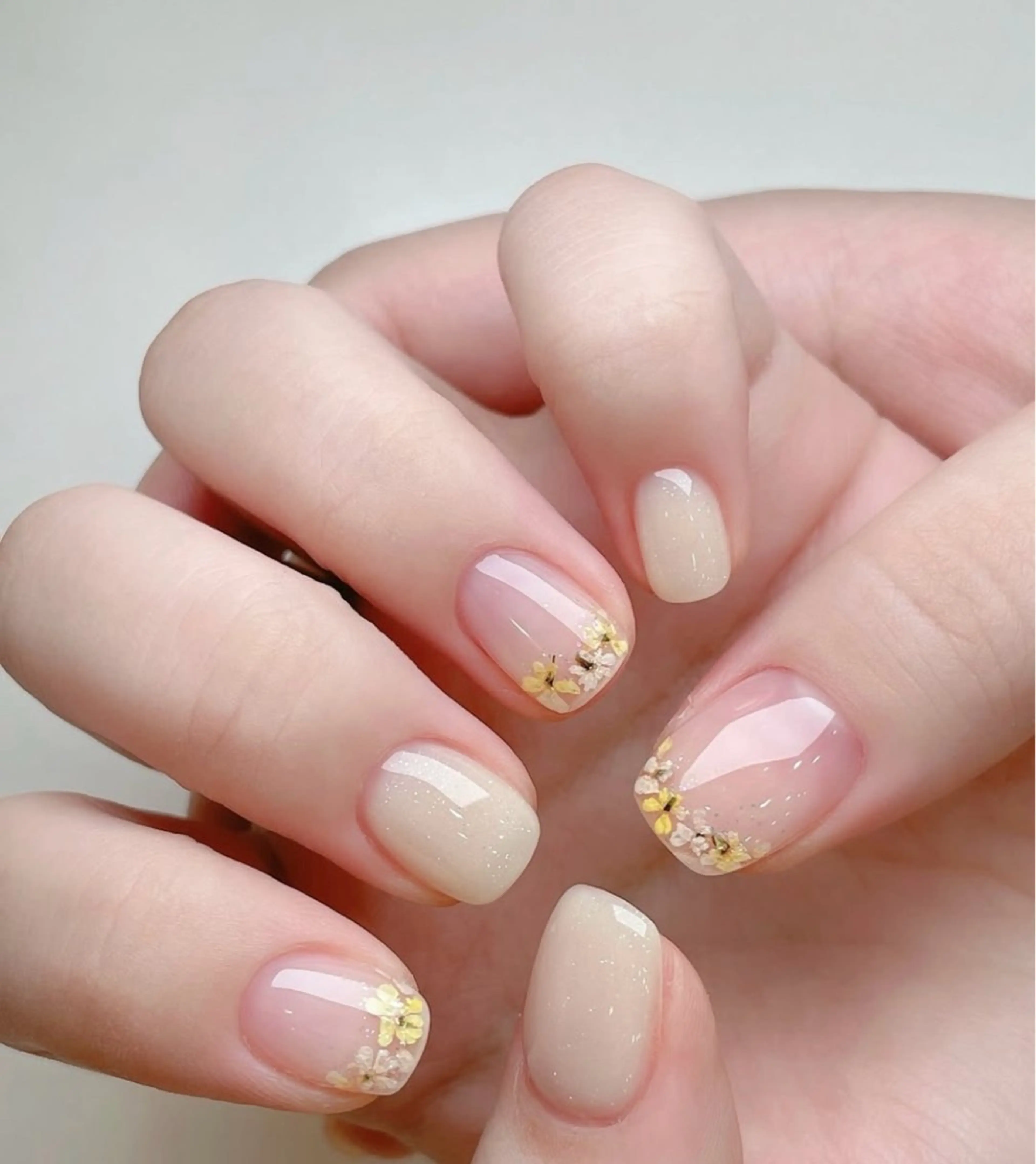 ネイル シンプルネイル ハンドネイル JISOO ANA.CHUOのネイルデザイン