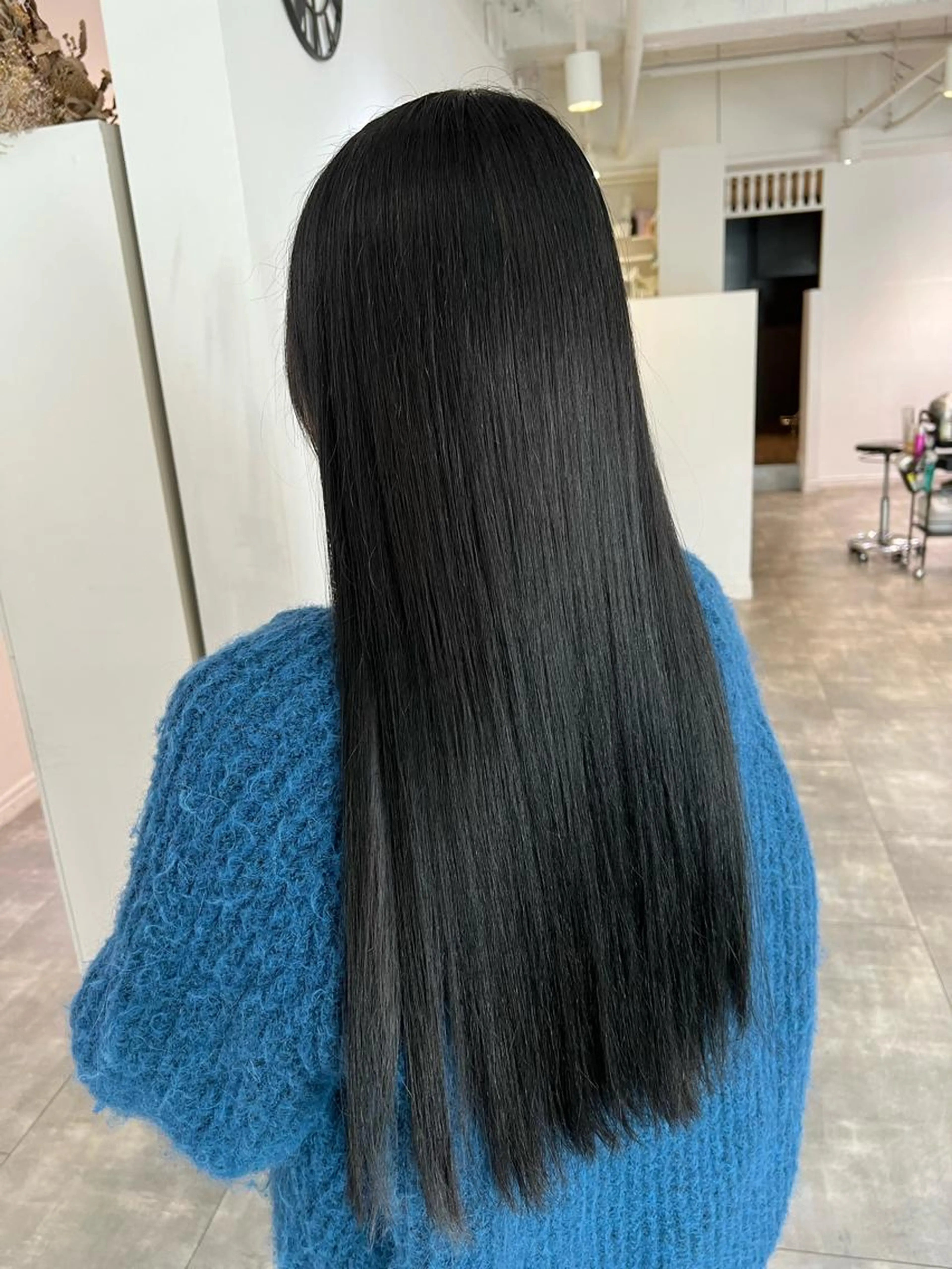 [❣️透明感抜群❣️]トレンドカラーブルーブラック今ならケアトリートメントもついてこの価格❣️❣️の写真