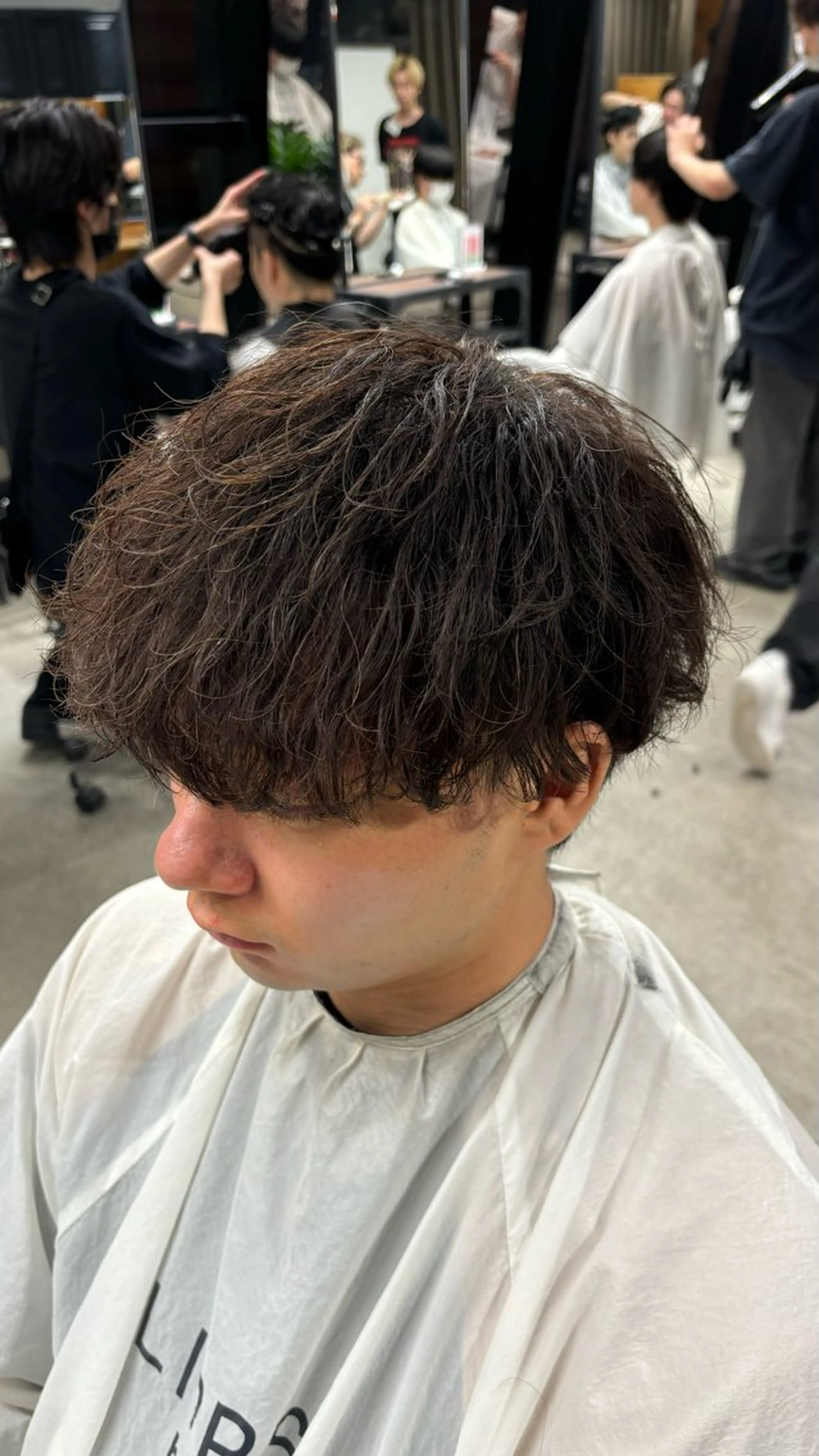 ショート カット パーマ トリートメント ルーズ／シャドウパー マ／似合わせカットのヘアスタイル