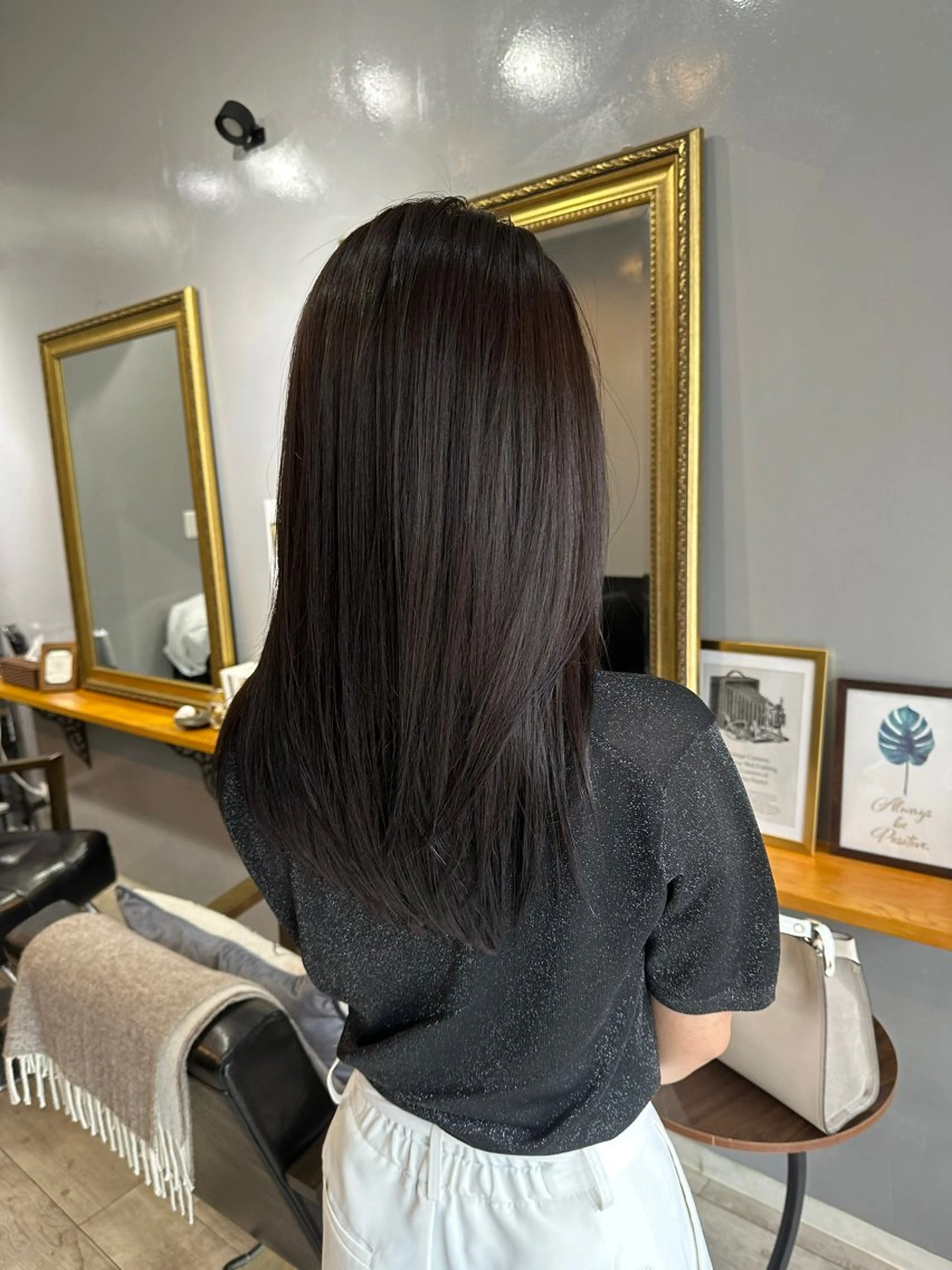 ロング 渡辺俊介 暗髪カラー /美髪矯正/髪質改善のヘアスタイル