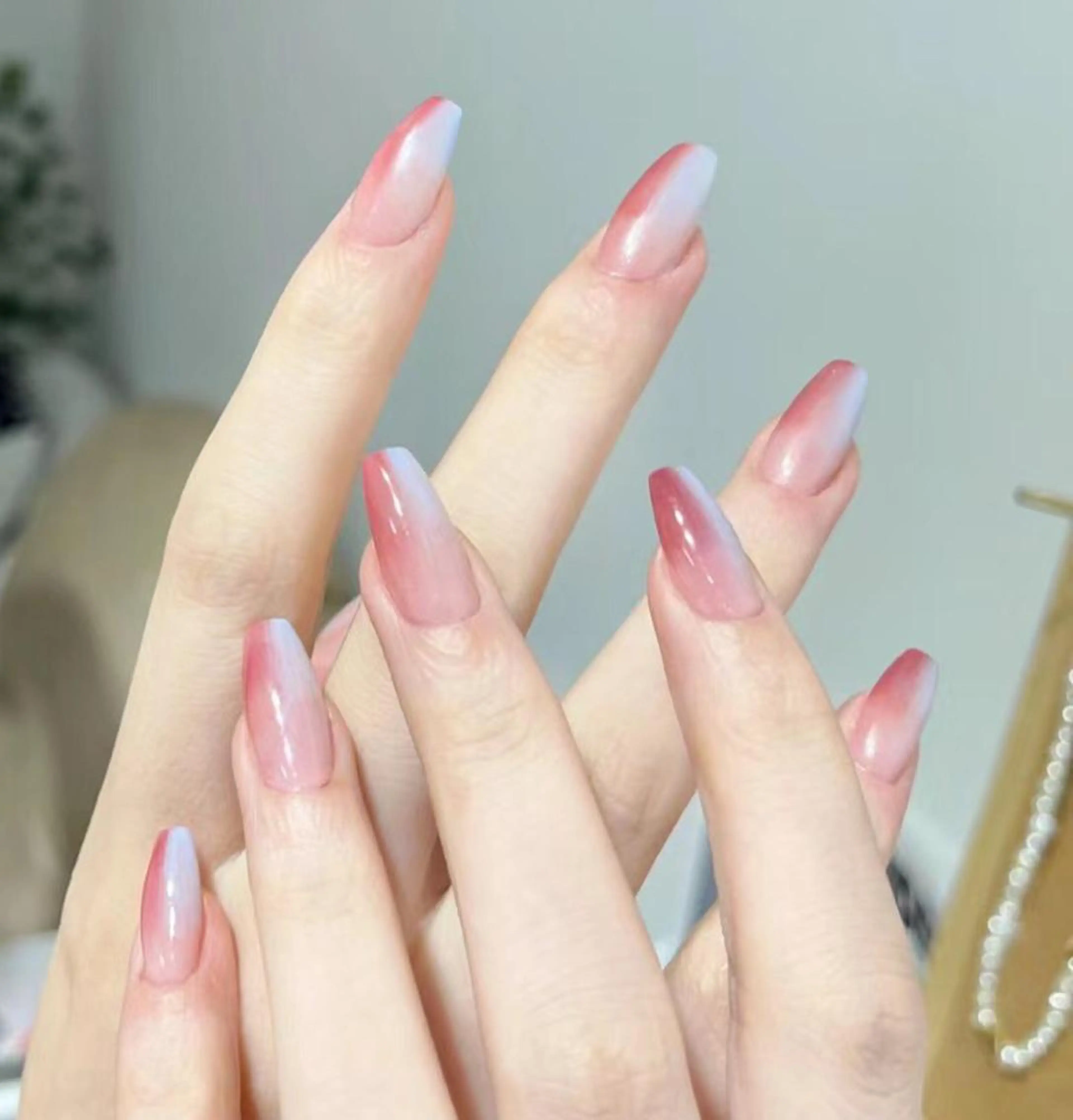 ネイル ハンドネイル MoonNail ユリ🌸のネイルデザイン