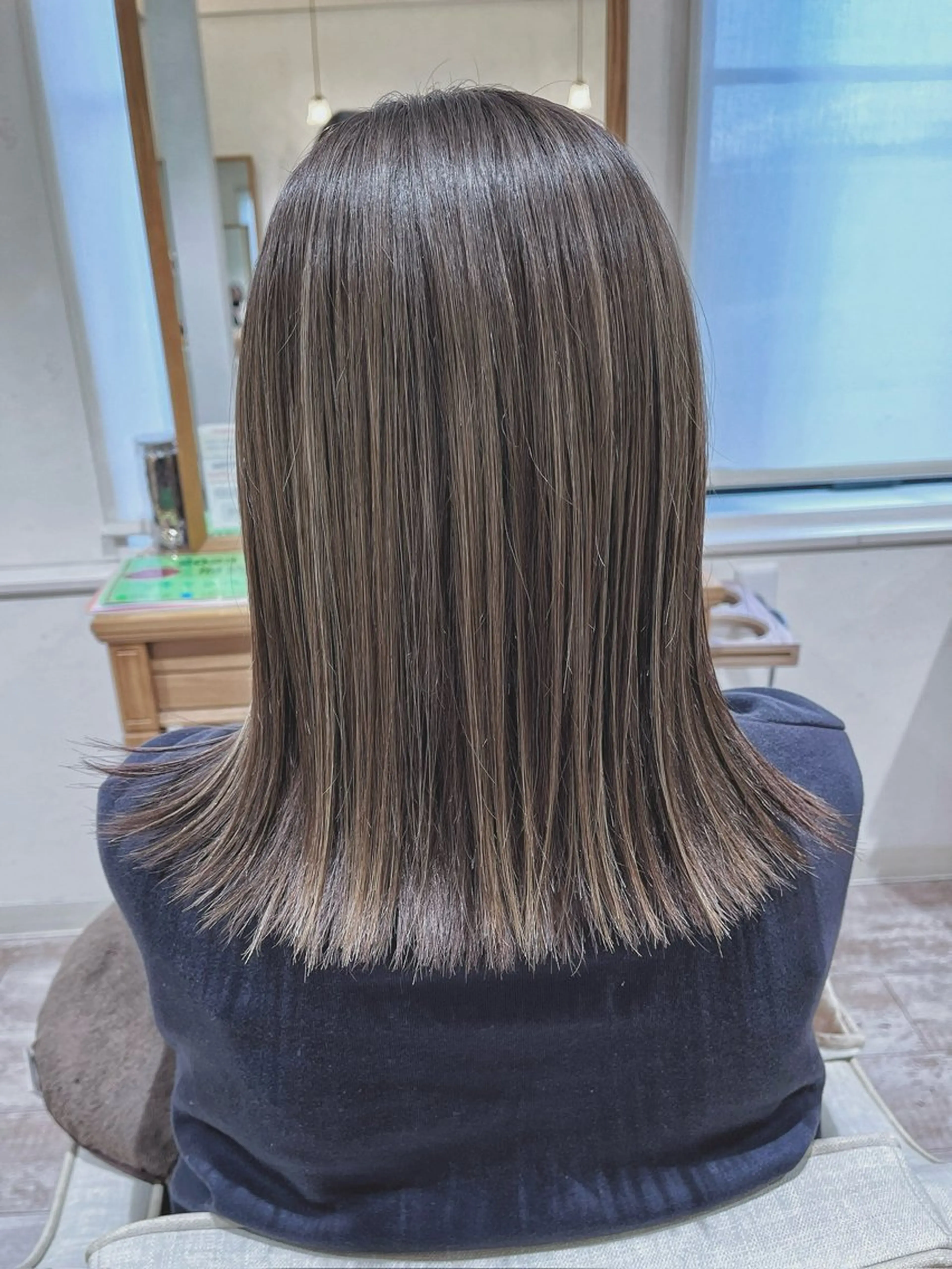 ミディアム カラー KURIYAMA Rimのヘアスタイル