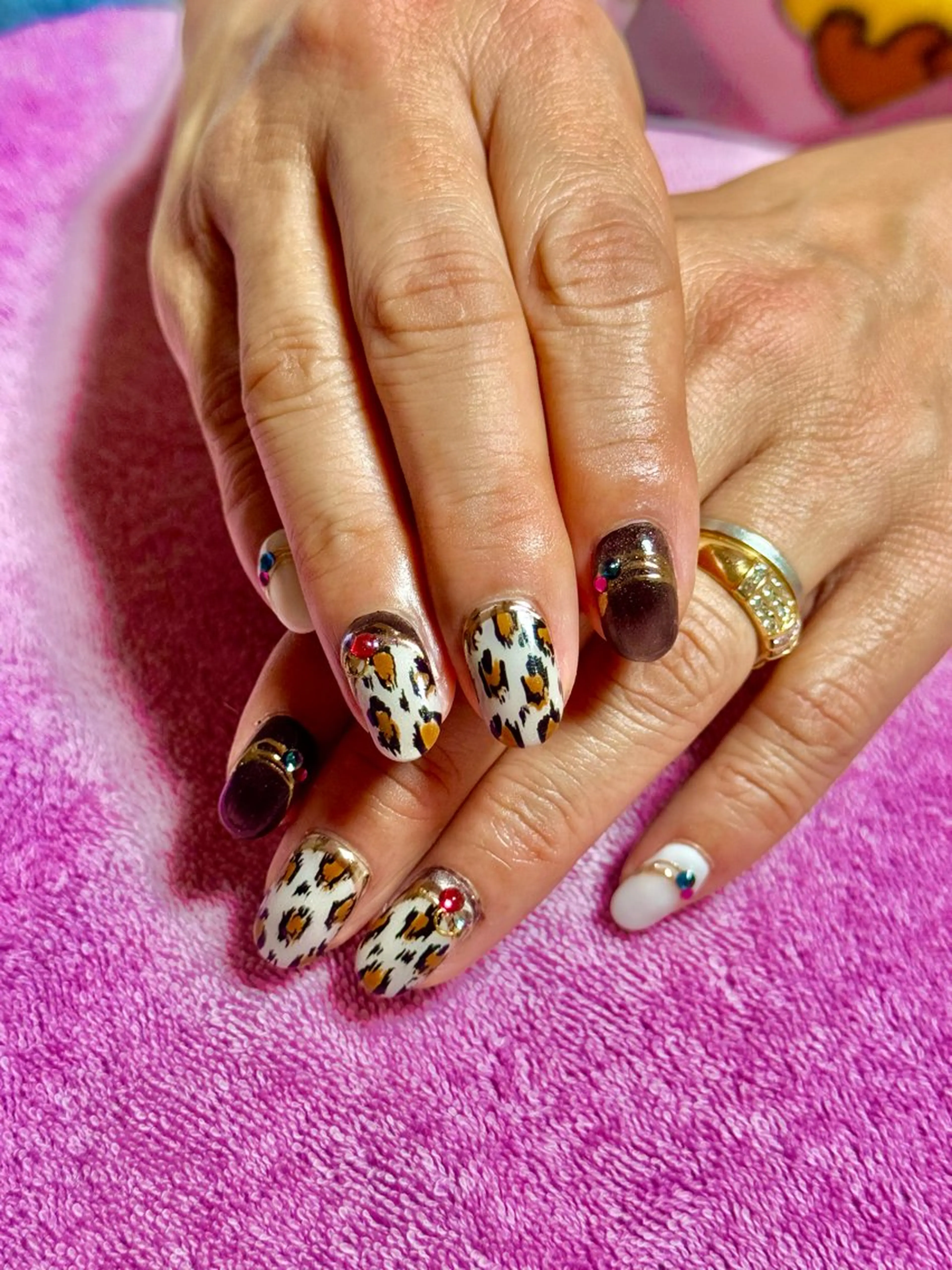 ネイル Nail Salon Suri Suriのネイルデザイン