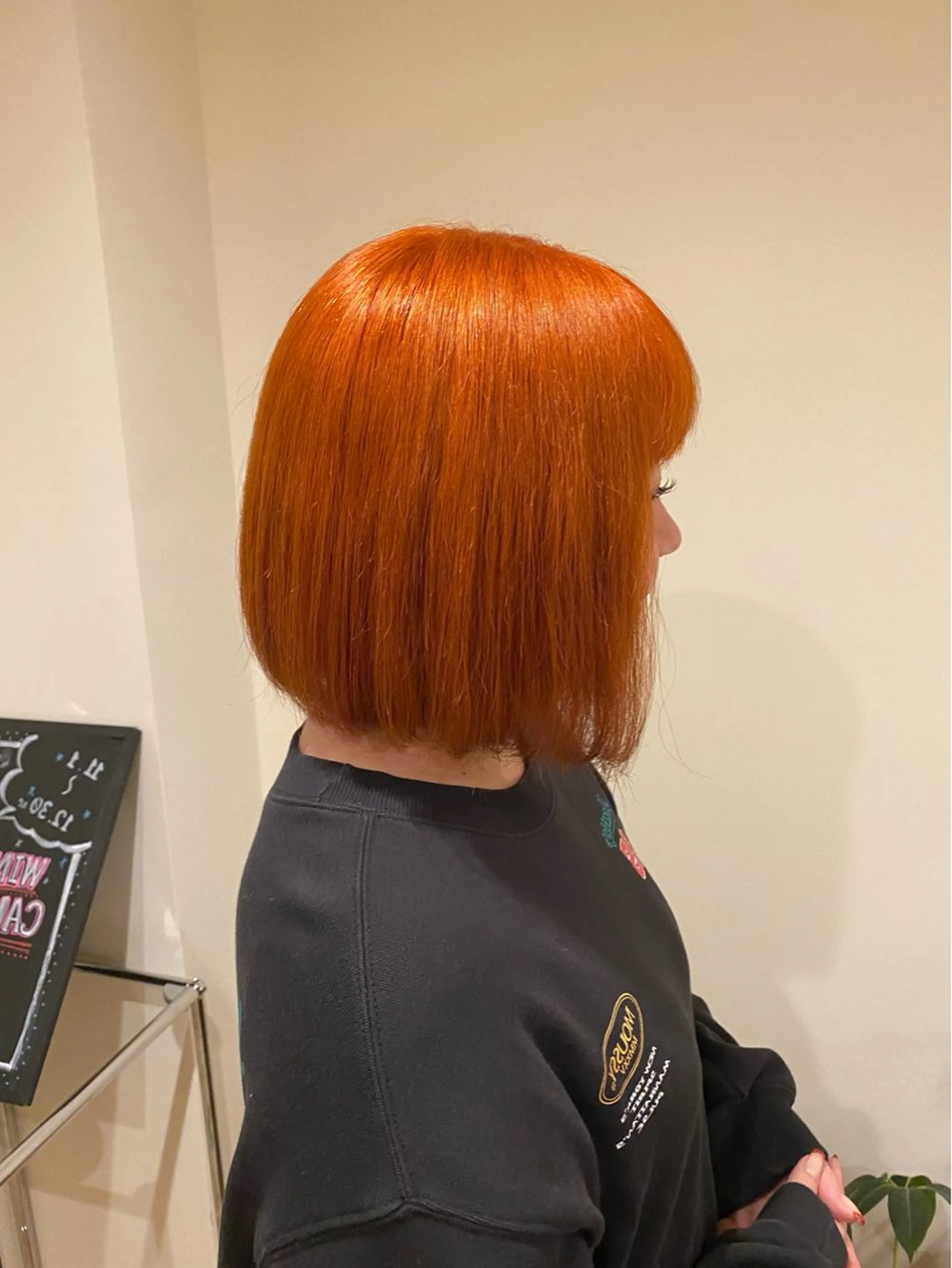 ショート カラー オレンジ ヘアカラー Ludwig AIRIのヘアスタイル