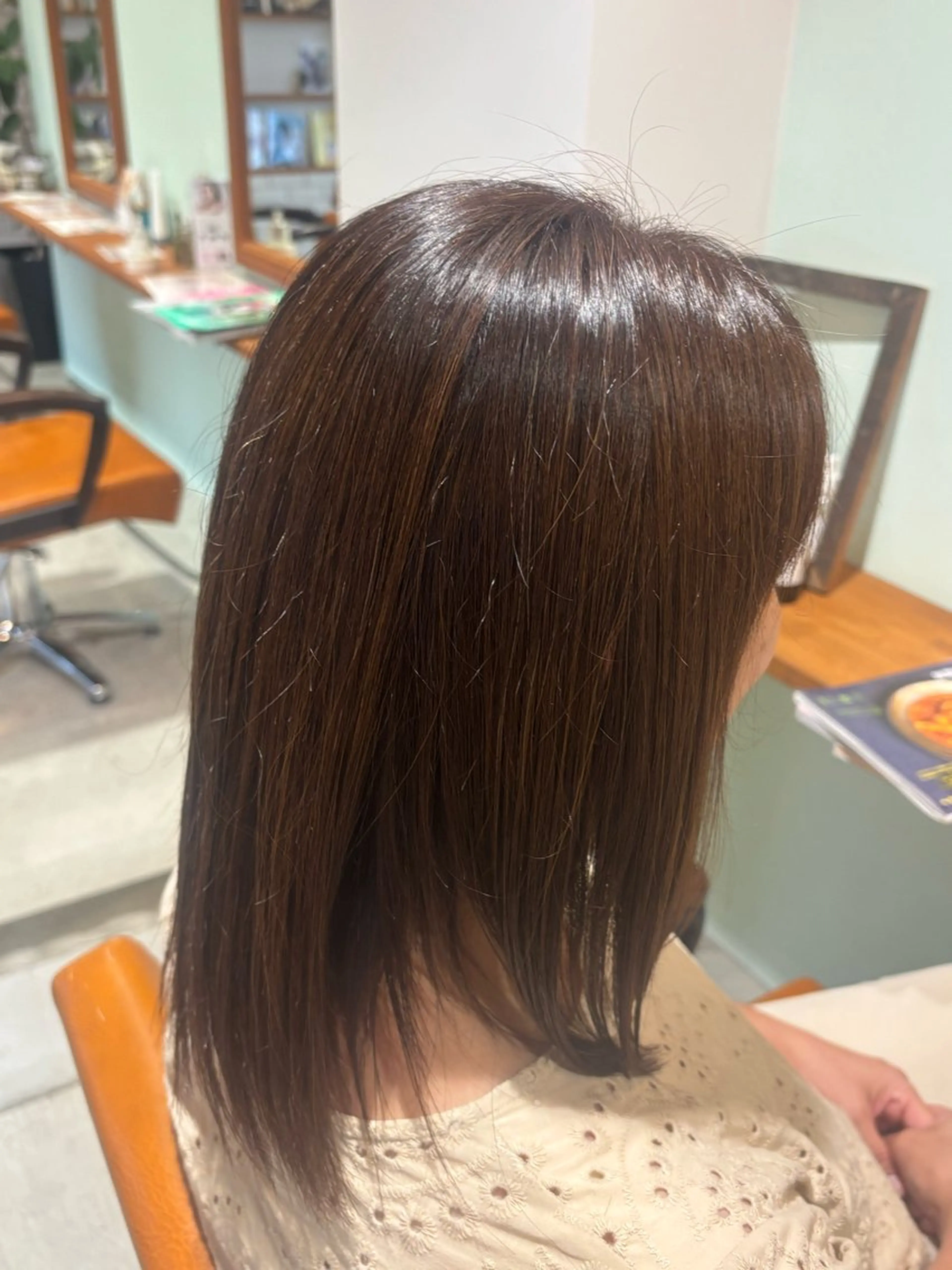 ミディアム 菊池 愛のヘアスタイル