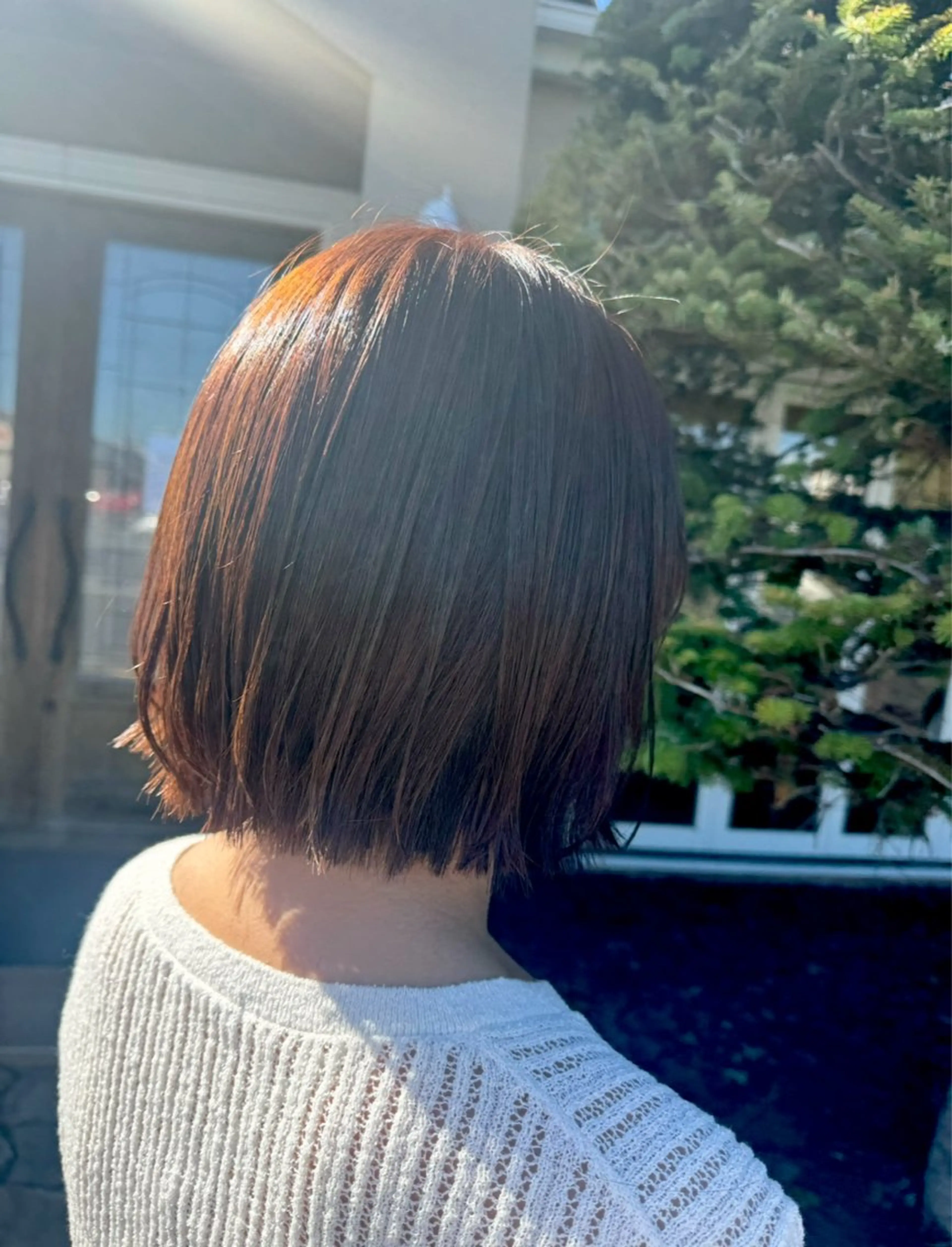 ミディアム カラー オレンジ ボブ 𝒇𝒍𝒂𝒕/ 𝐇𝐈𝐍𝐀のヘアスタイル