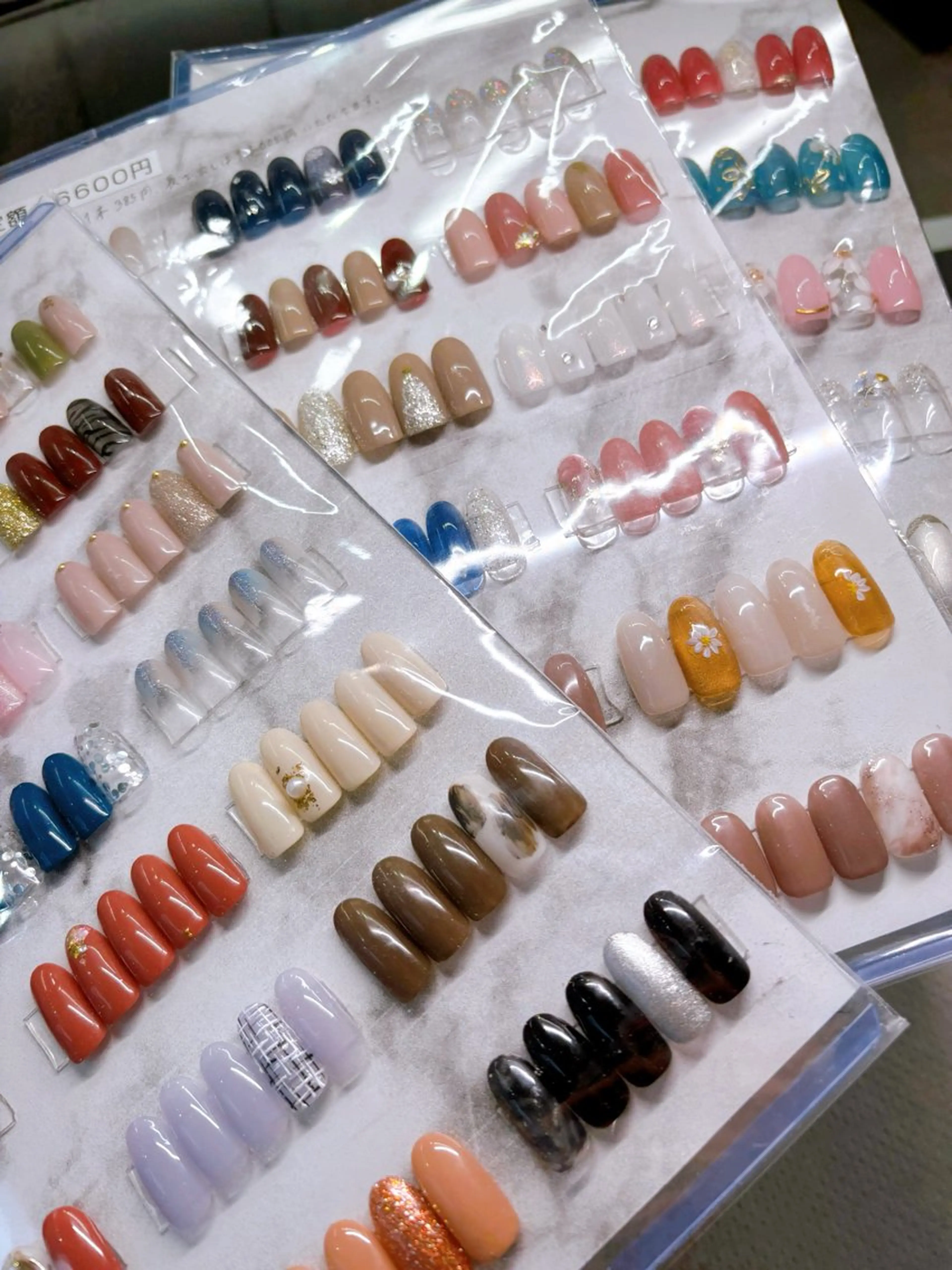 【HAND】定額デザイン¥6600「オフあり」の写真