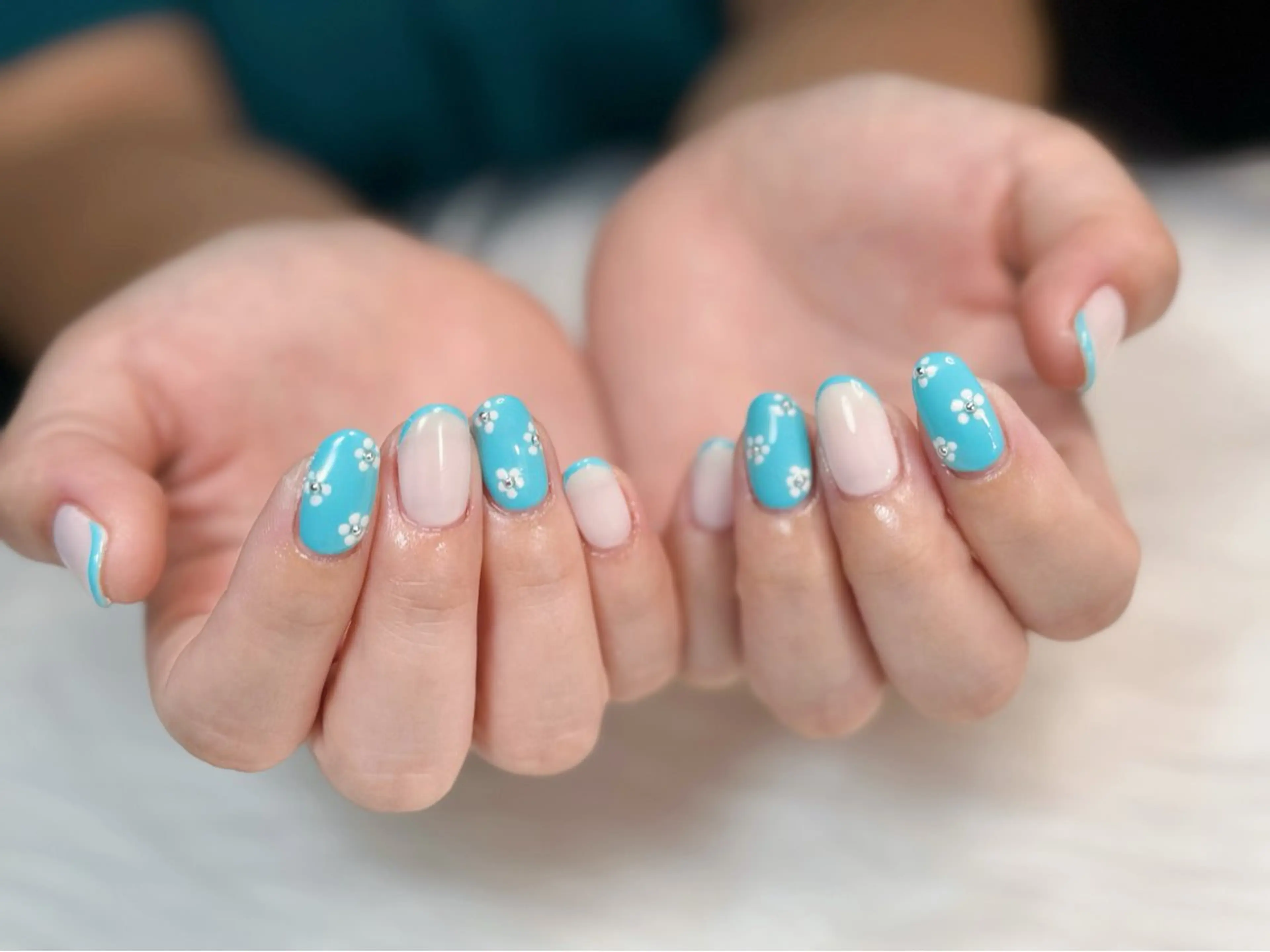 ネイル アートネイル オーロラネイル フレンチネイル ジェルネイル ロングネイル nail sideraのネイルデザイン