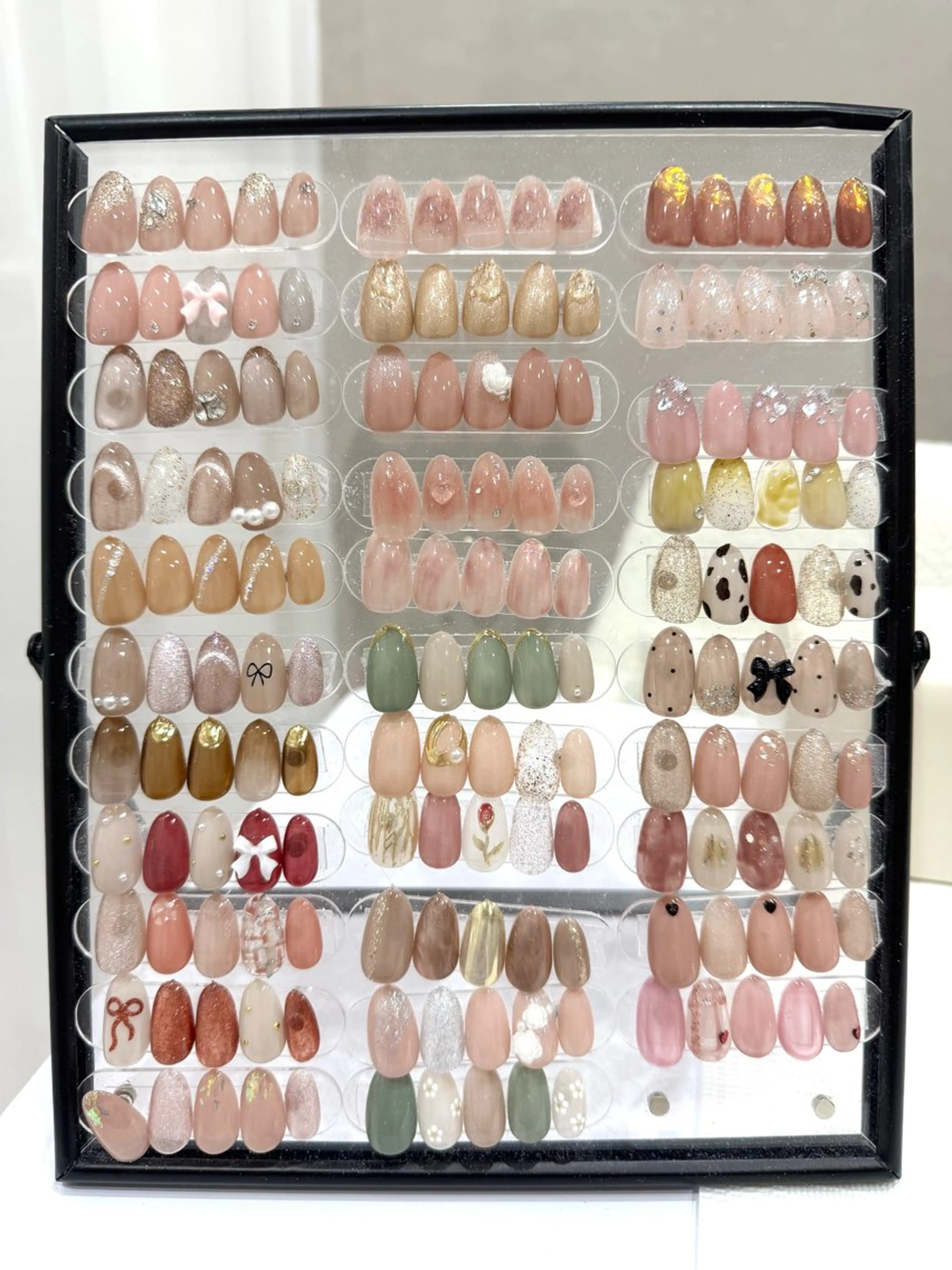 ネイル Cibelle 梅田茶屋町店所属・Cibelle 🤍村岡のネイルデザイン