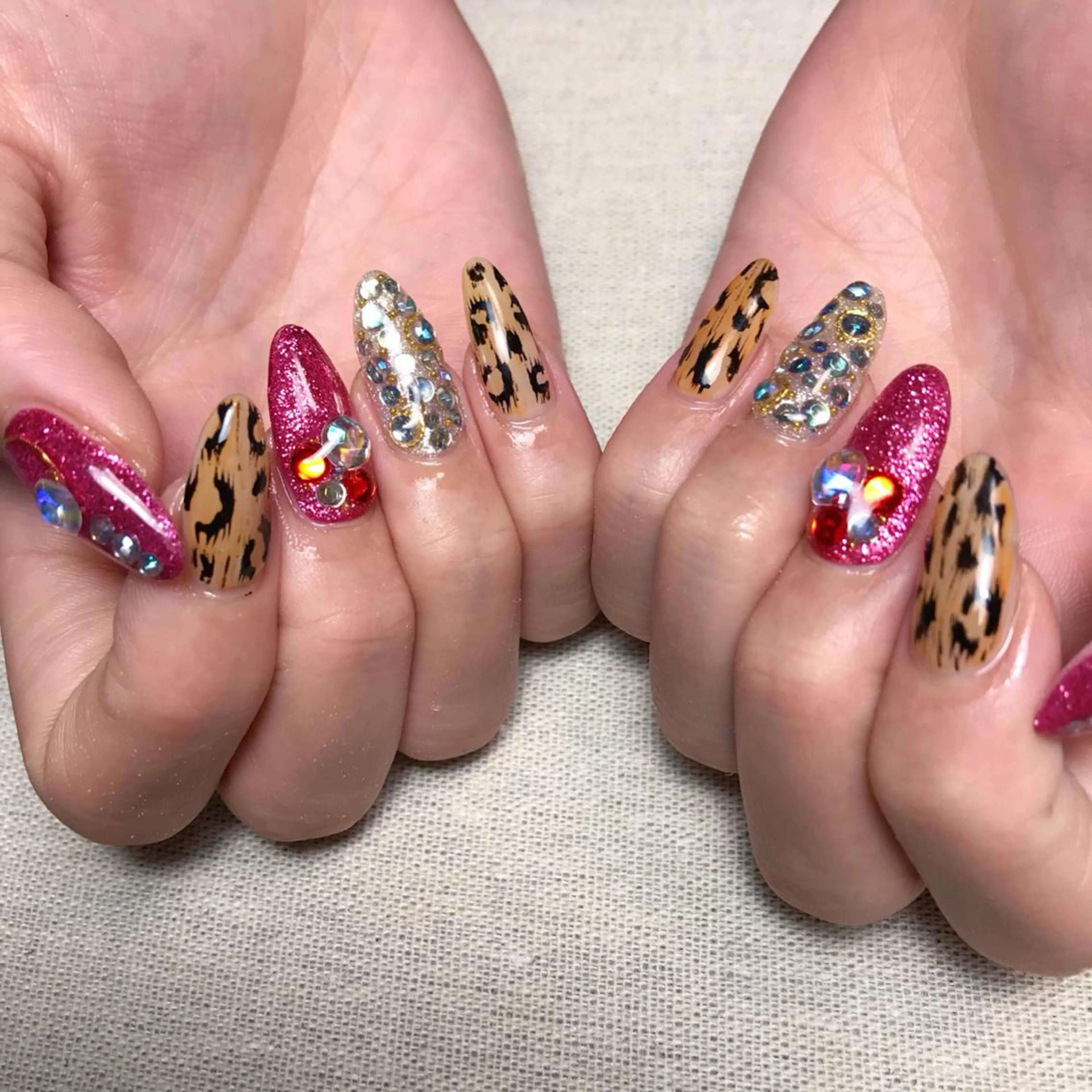 ネイル ハンドネイル 💅chainail _aiのネイルデザイン