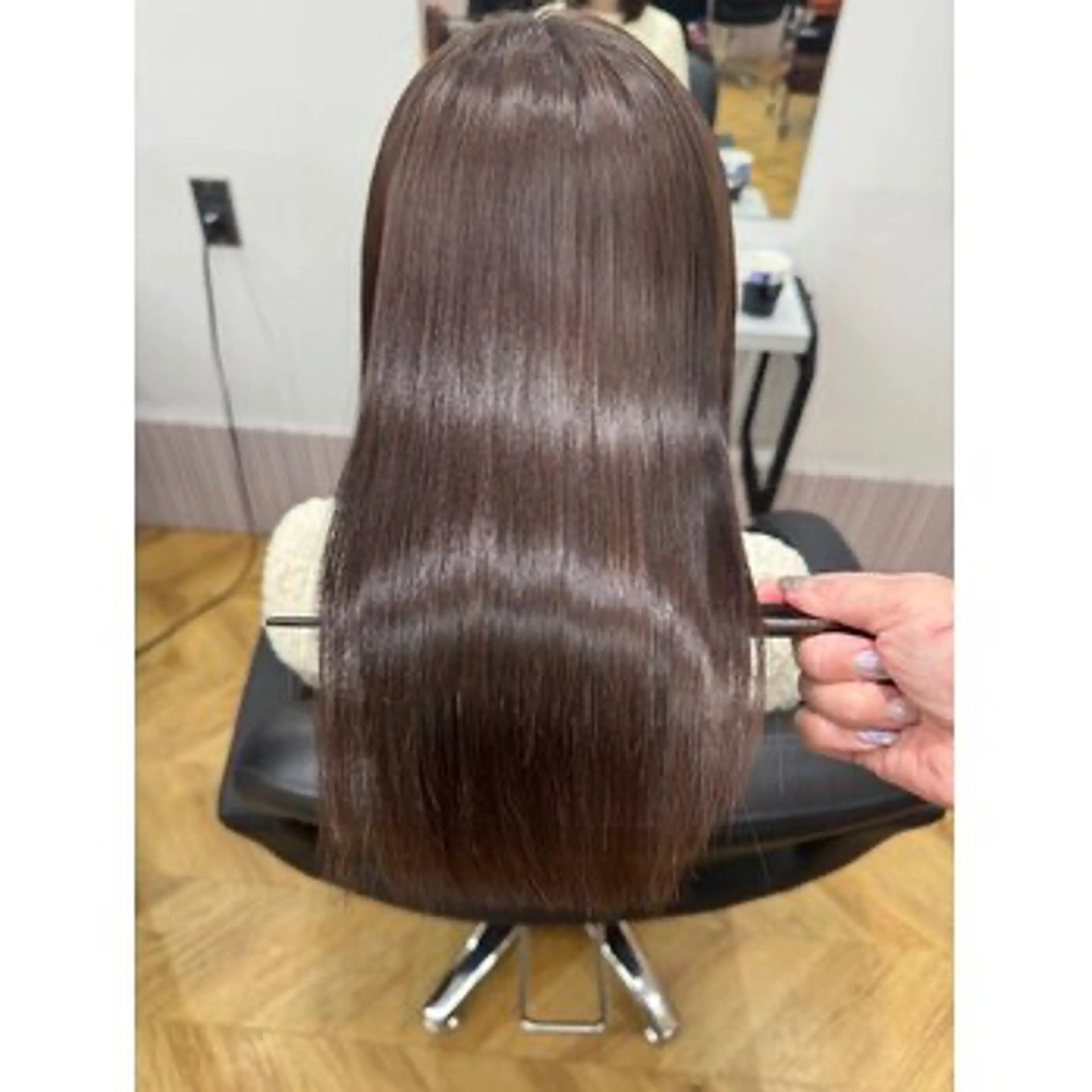 【🍎自然な艶髪へ🍎】アディクシーリタッチカラー+髪質改善リンゴ幹細胞培養液+超音波アイロン❤️❤️の写真