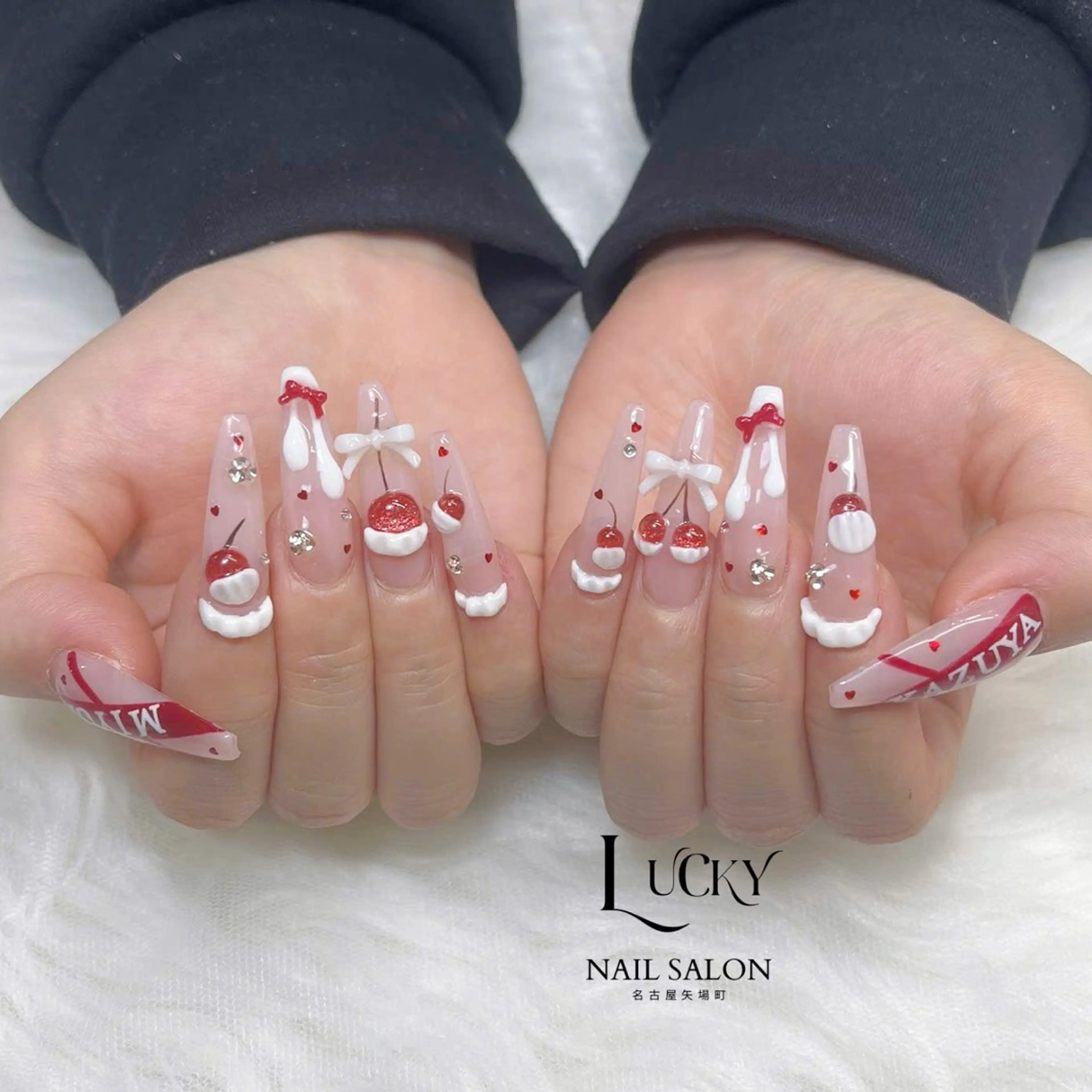 ネイル 長さ出し フットネイル ジェルネイル マグネットネイル 持ち込み ハンドネイル Lucky Nail Salonのネイルデザイン