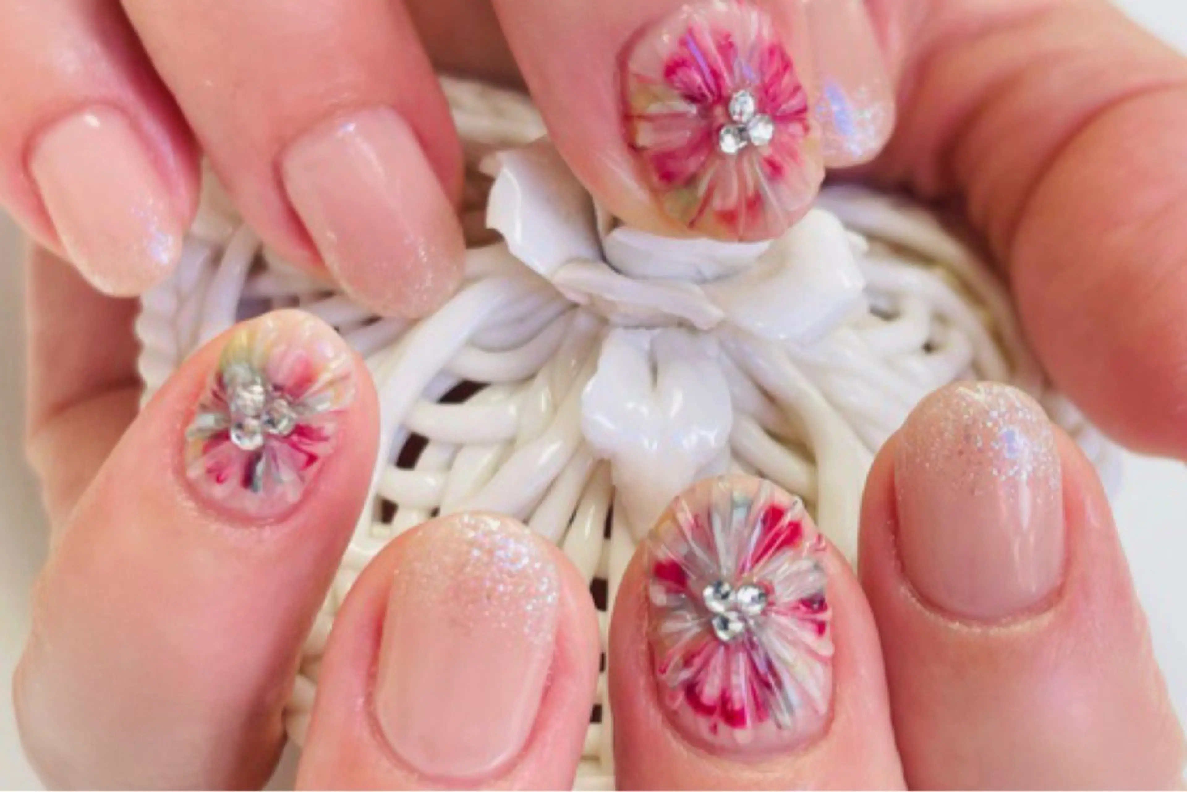 ネイル ジェルネイル しみ えんのネイルデザイン