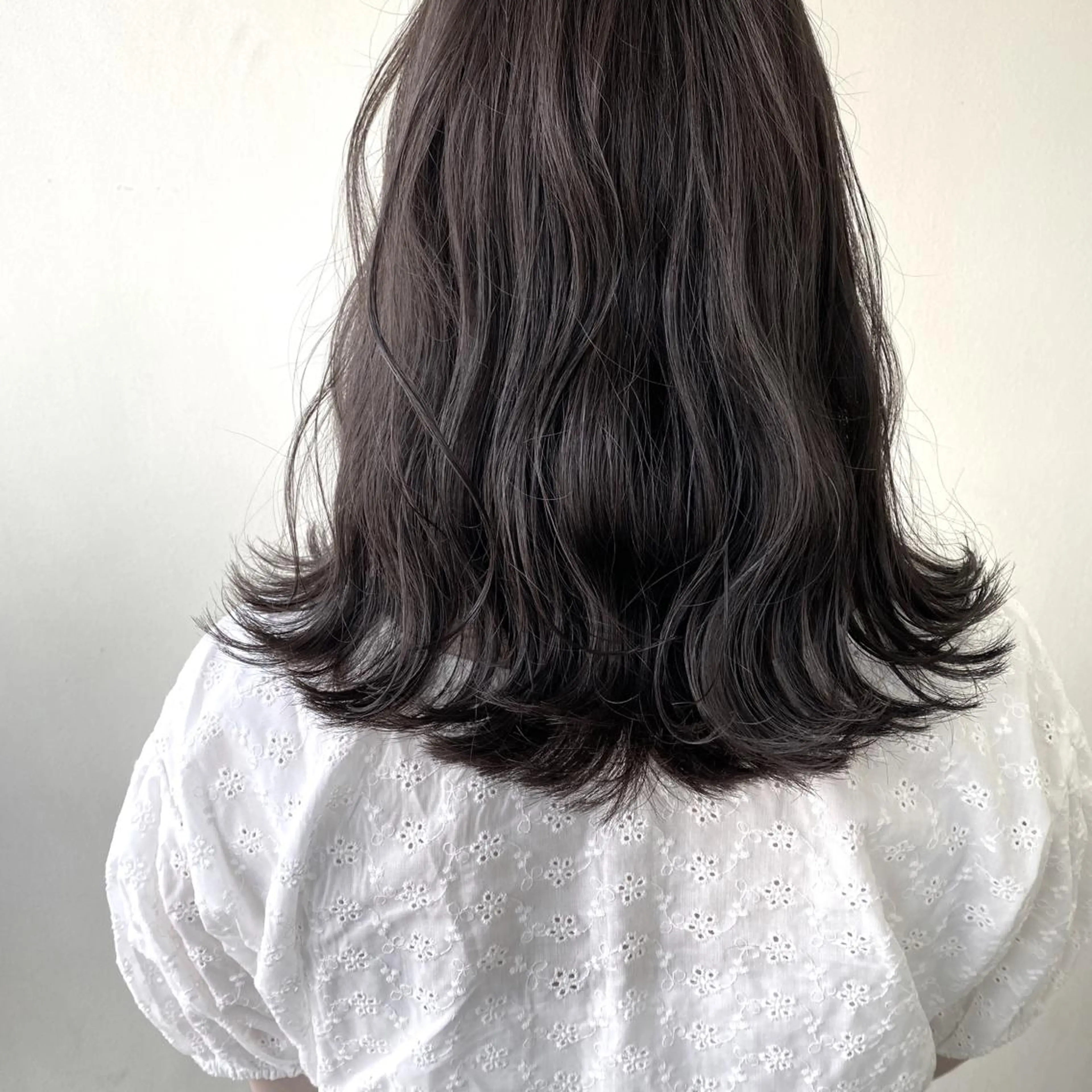 ミディアム カット ヘアカラー トリートメント レイヤーカット 🇰🇷SAYAのヘアスタイル