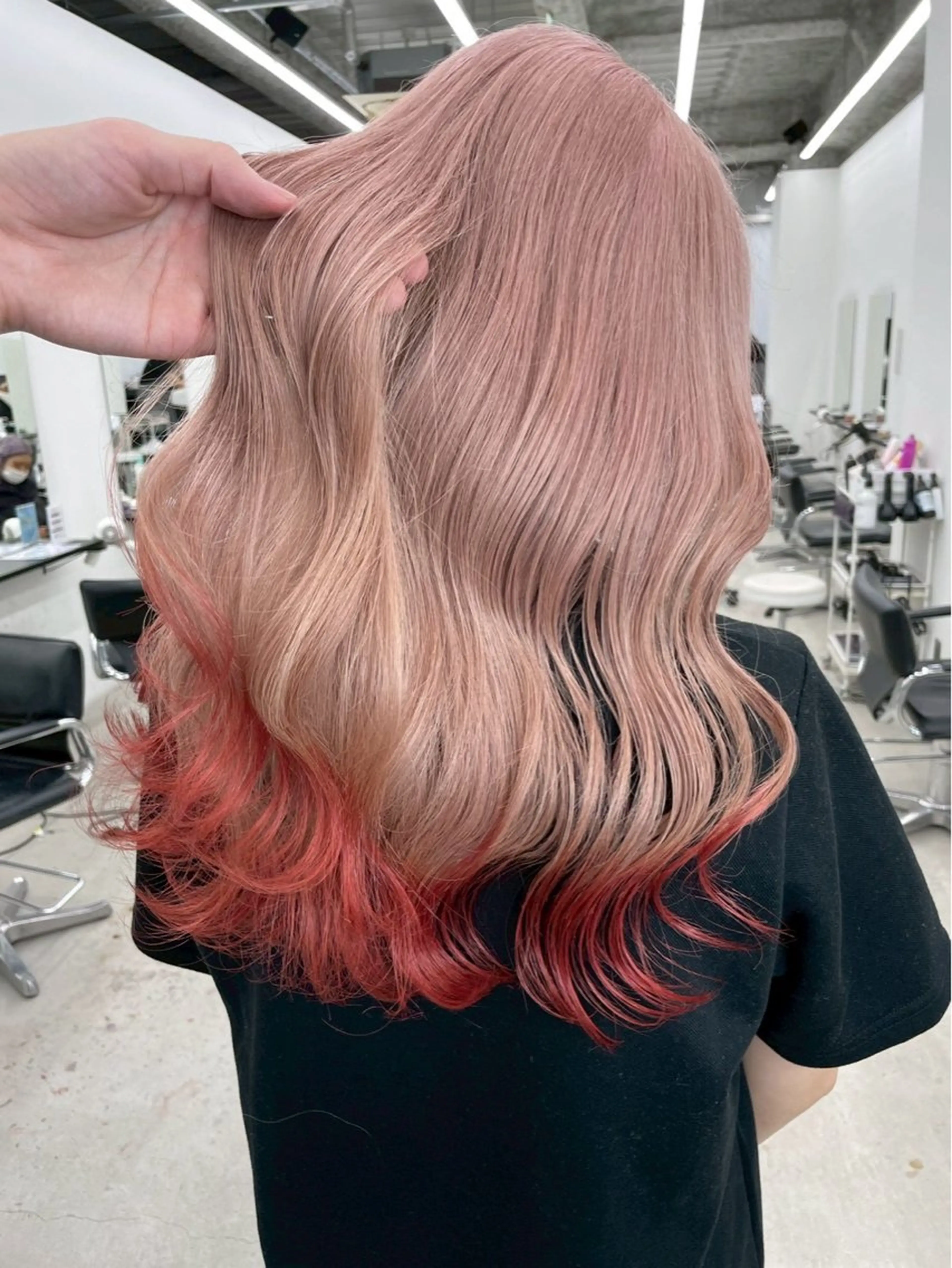 カラー 伊藤 七奈のヘアスタイル