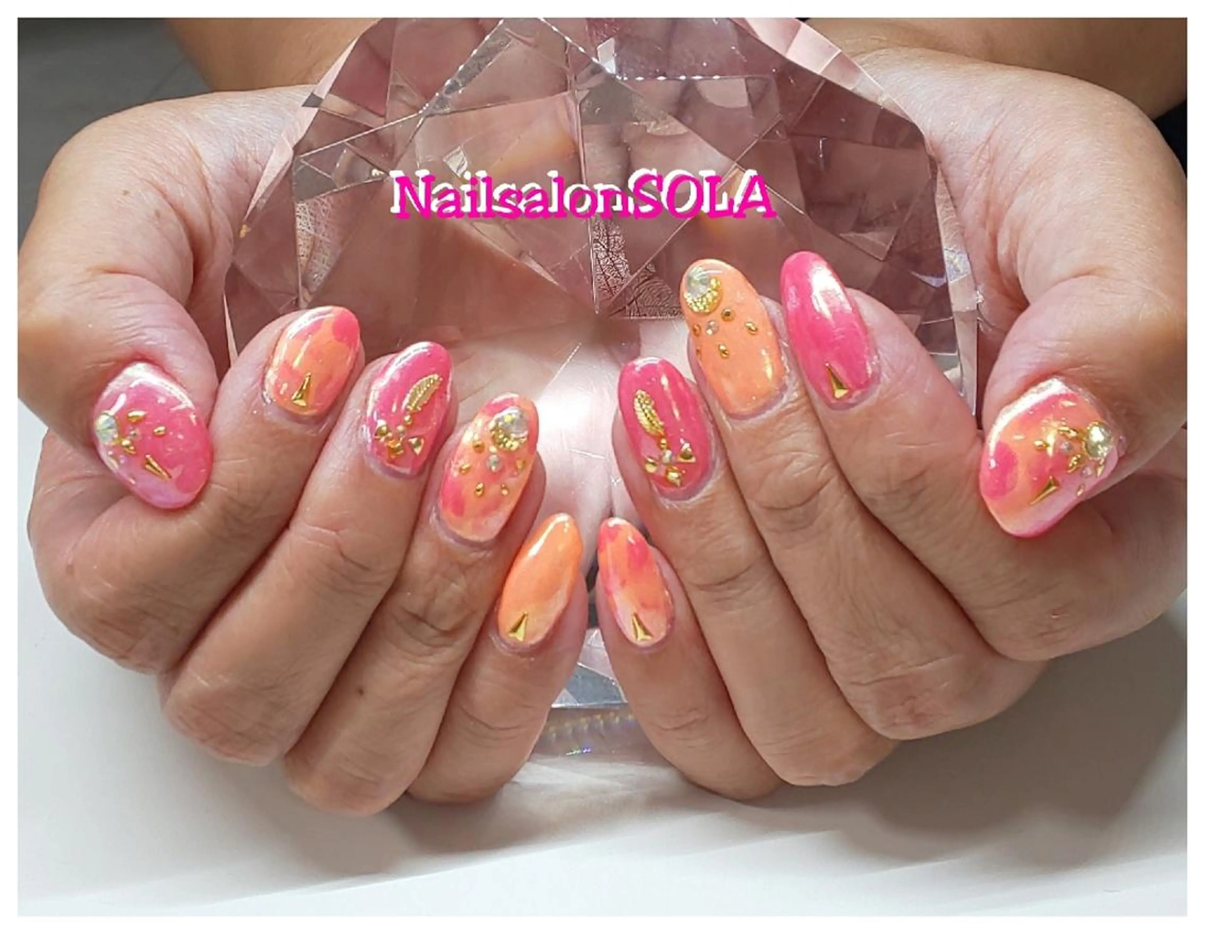 ネイル 田代 夏子のネイルデザイン