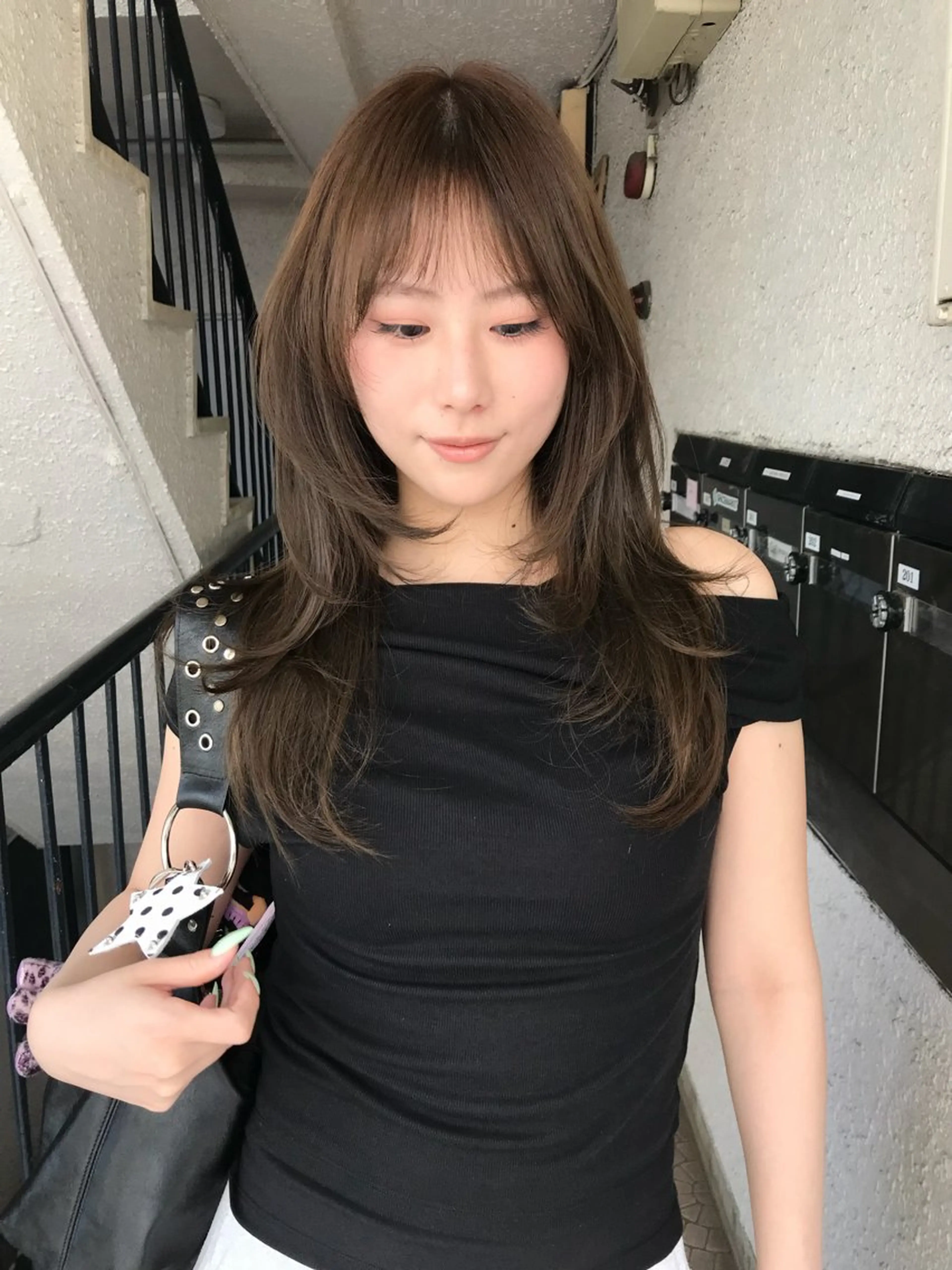 ロング レイヤーカット カット ヘアカラー レイヤーカット NERO加藤木麻彩のヘアスタイル