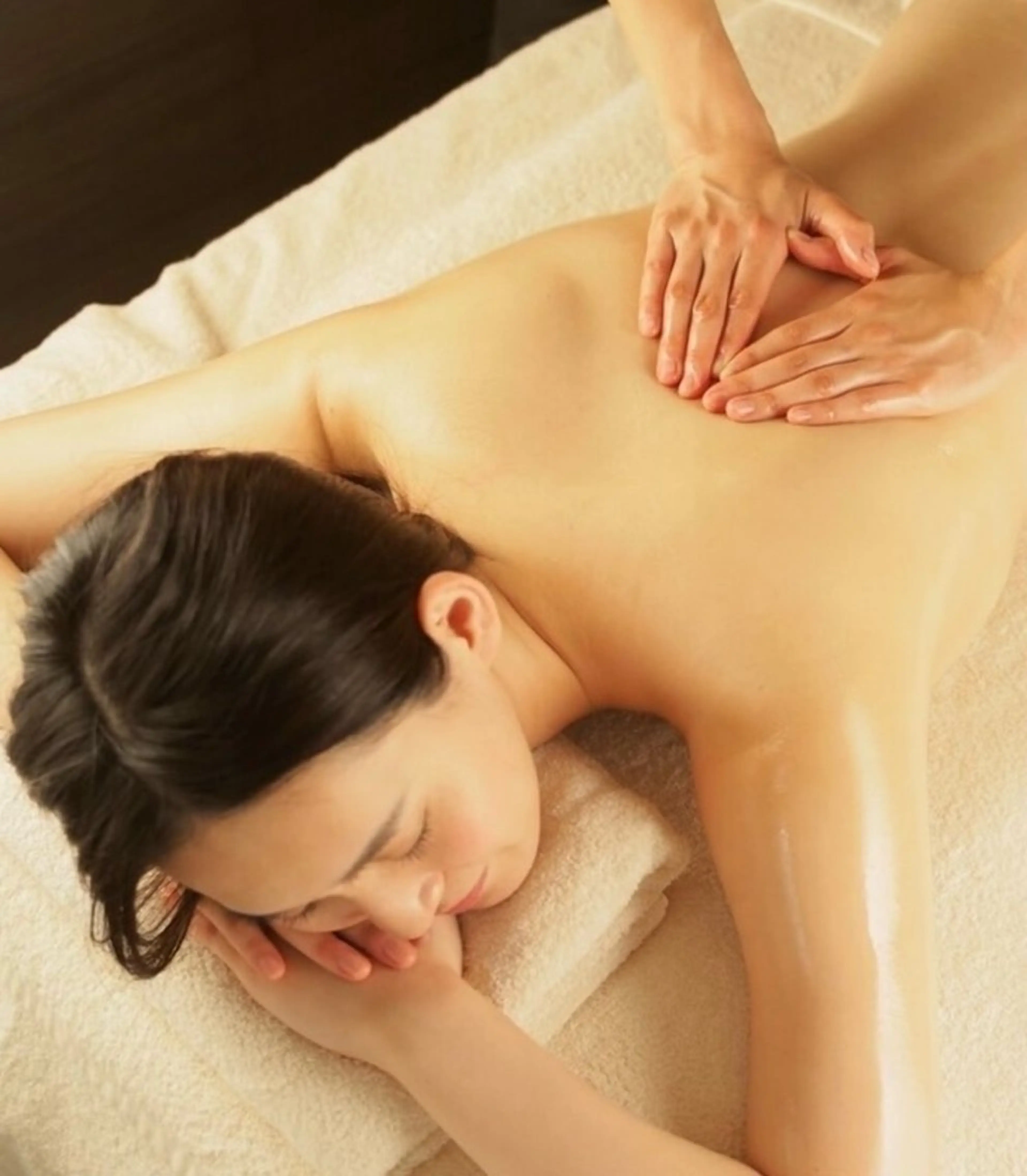 Genesis Plus大津京店のネイルデザイン