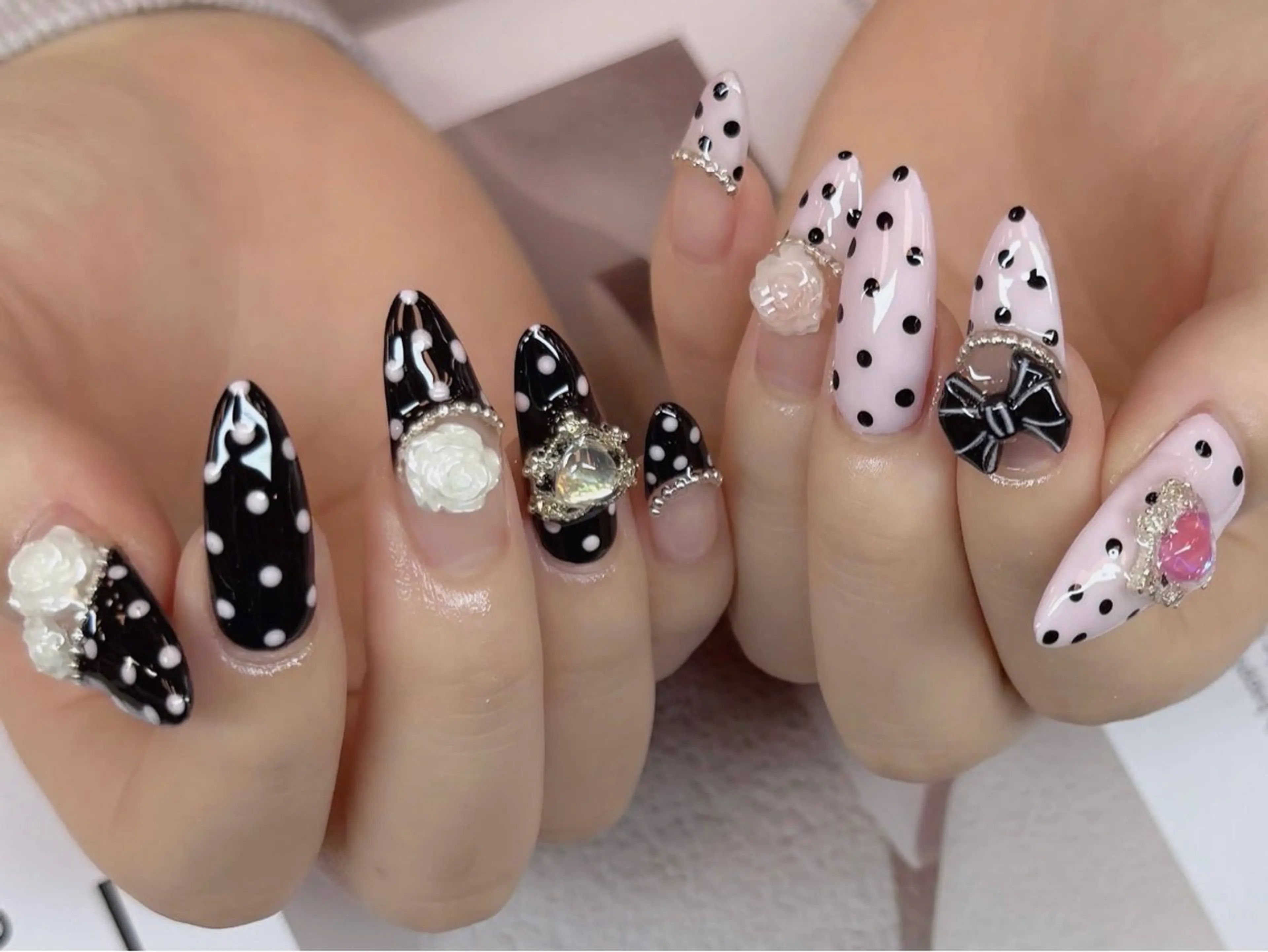 ネイル ハンドネイル Mira Nail Studioのネイルデザイン