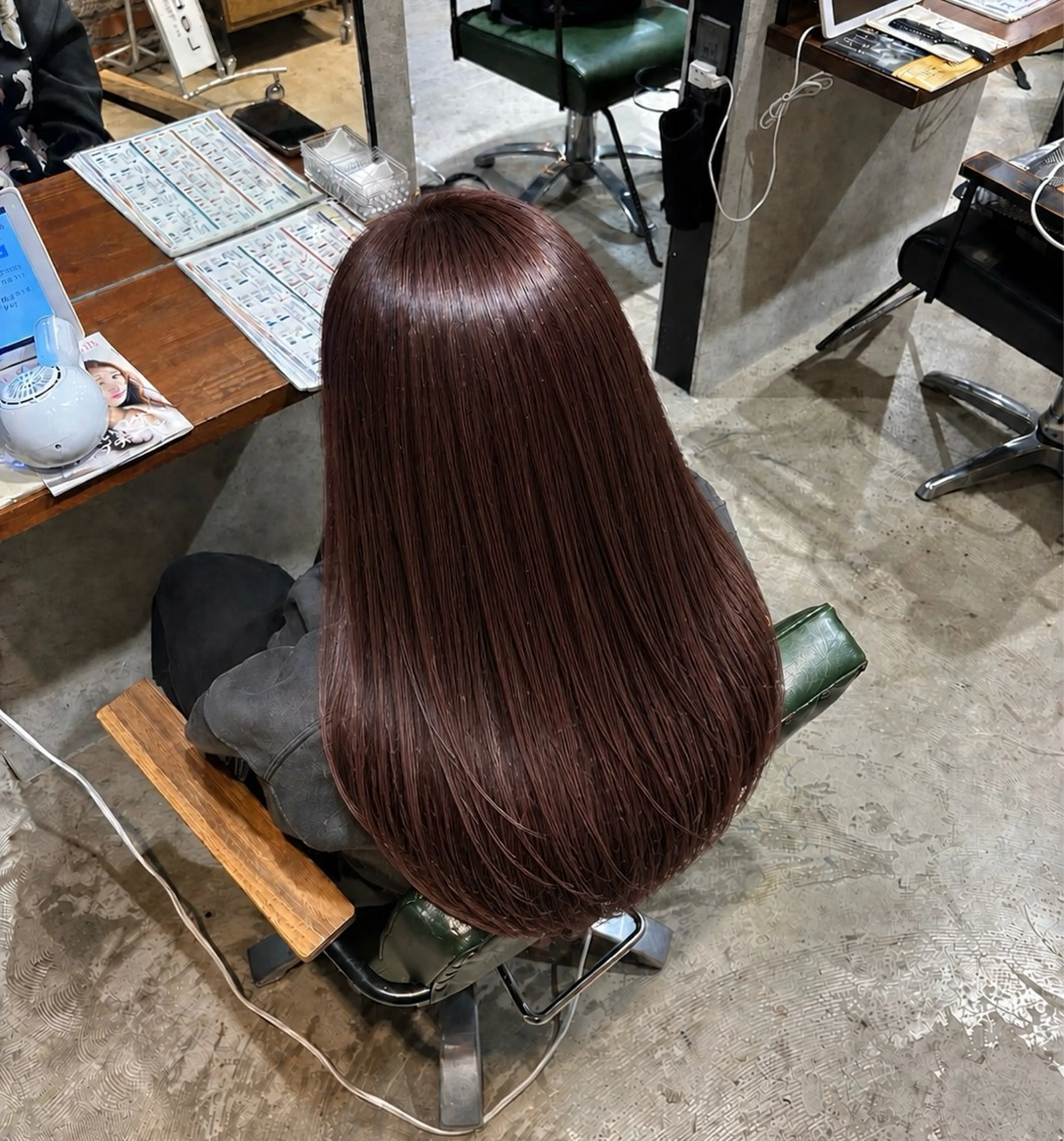 ロング カラー ブラウンカラー レッドカラー レッドブラウン ヘアカラー ⟡.·🖤 HIYORI🖤⟡.のヘアスタイル