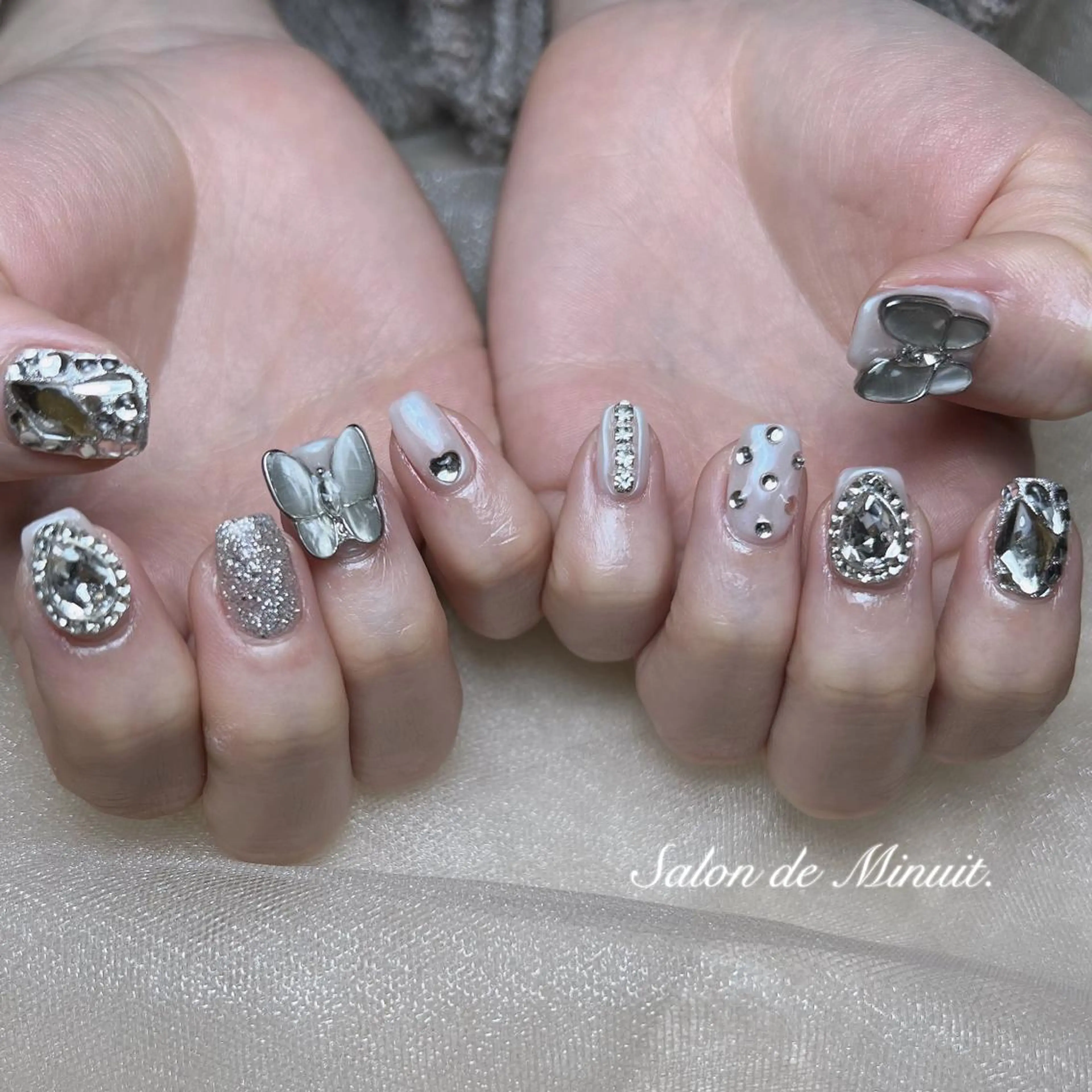 ネイル Momo 🤍のネイルデザイン