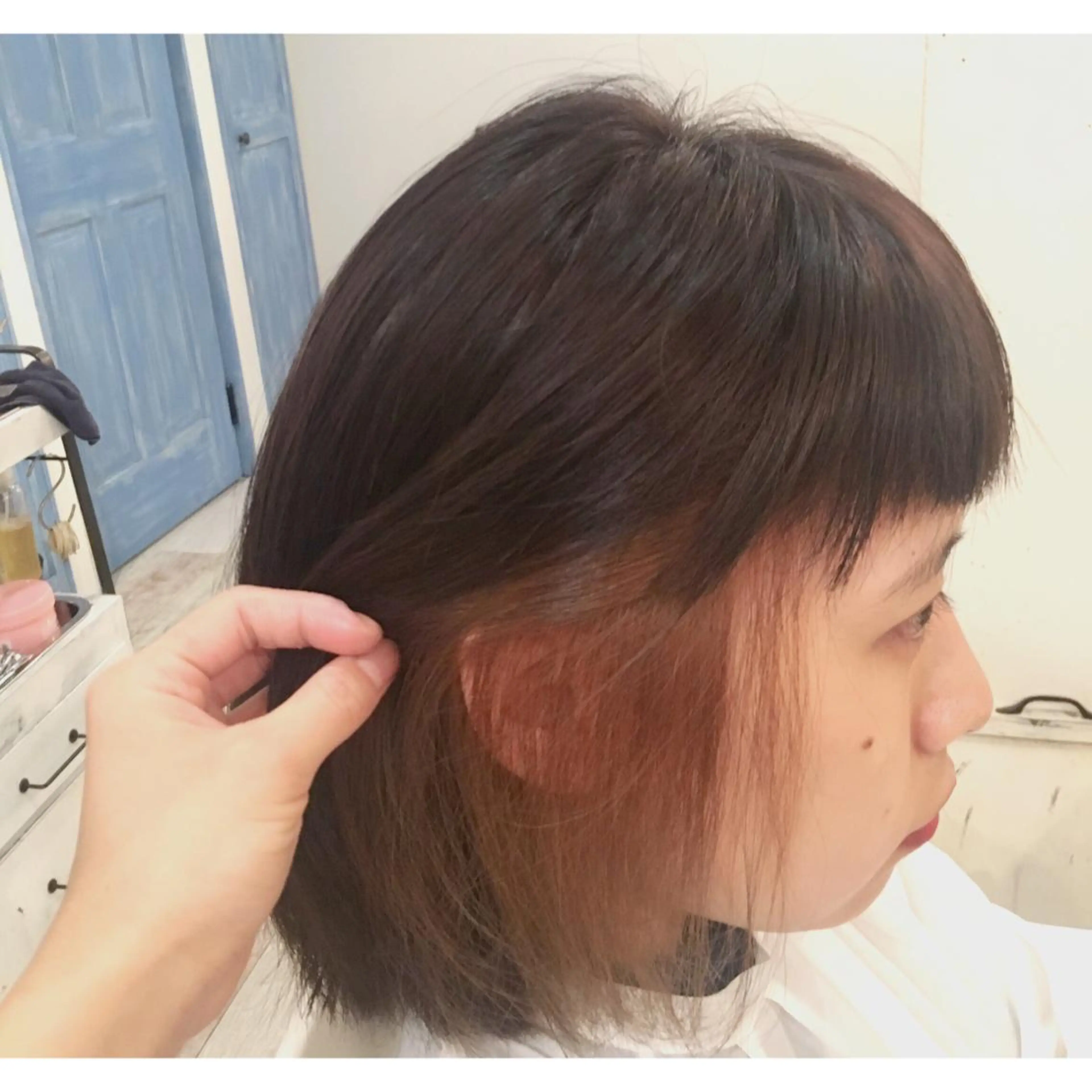ショート よこもり あいのヘアスタイル