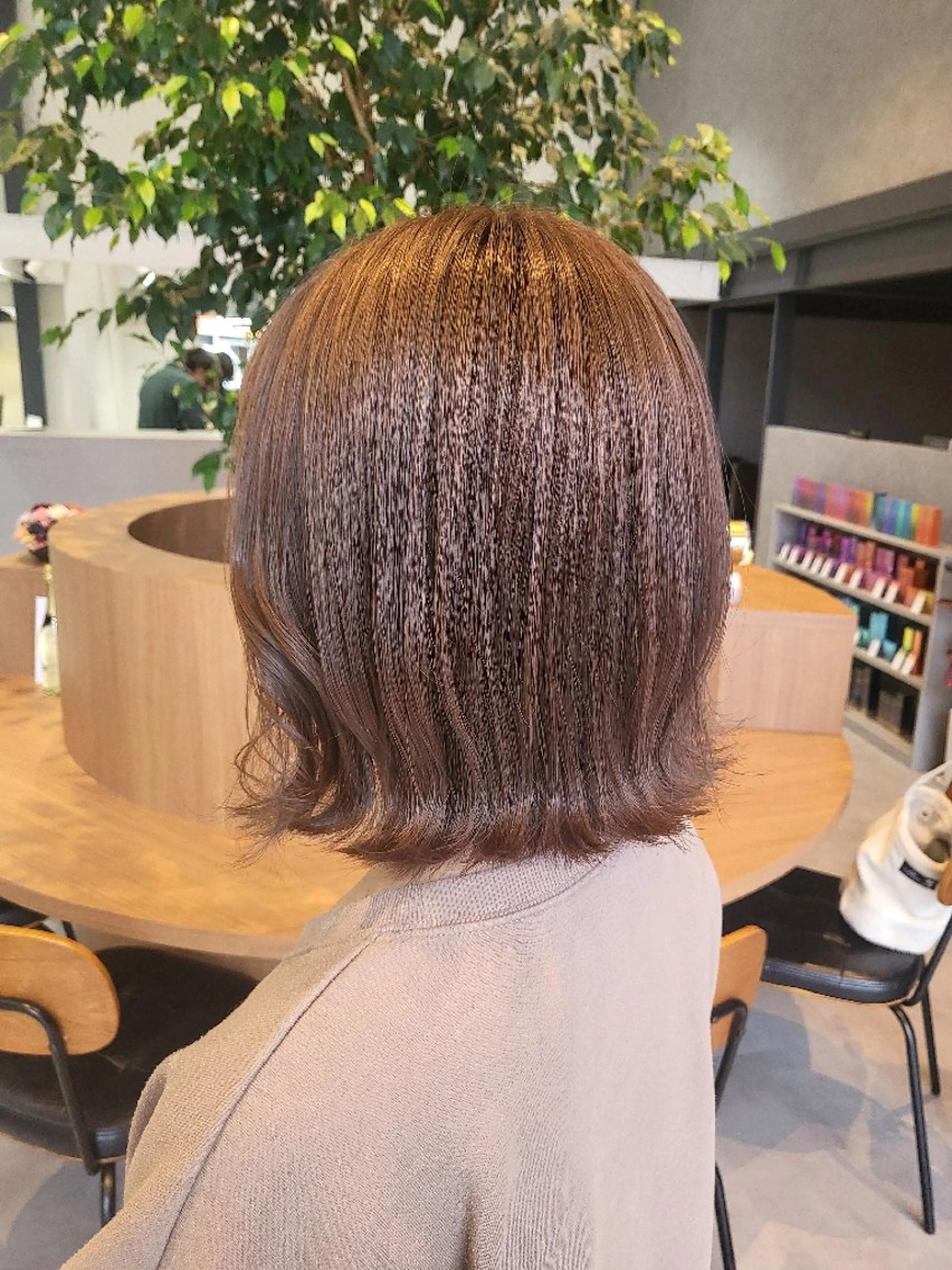 ミディアム 梅崎 ますみのヘアスタイル