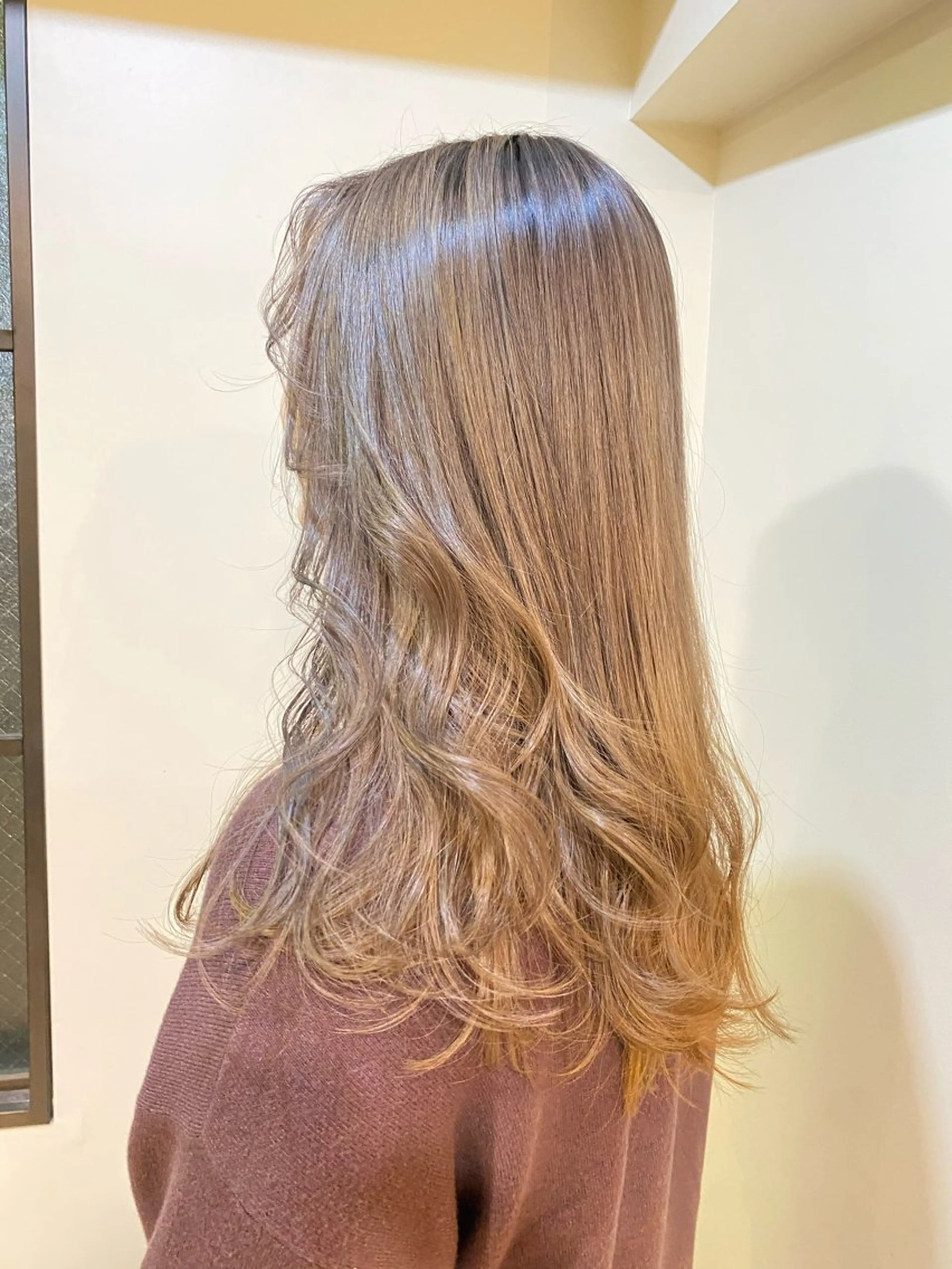 ロング カラー ダブルカラー グレージュ ヘアカラー 🌈デザインヘア職人 Kaede🌈のヘアスタイル