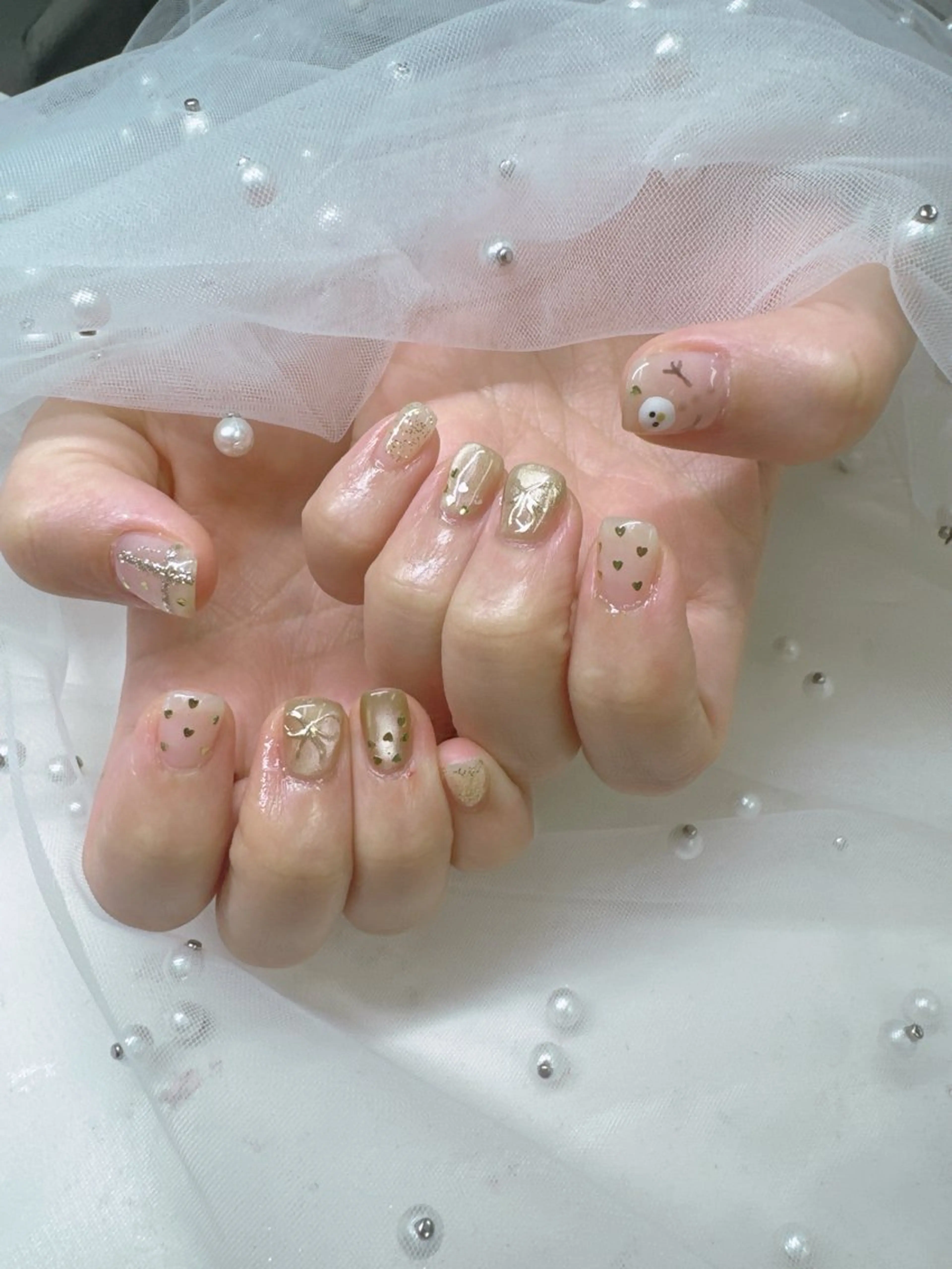ネイル フレンチネイル ジェルネイル ガラスフレンチ キラキラネイル パラジェル ハンドネイル Queeens nailのネイルデザイン
