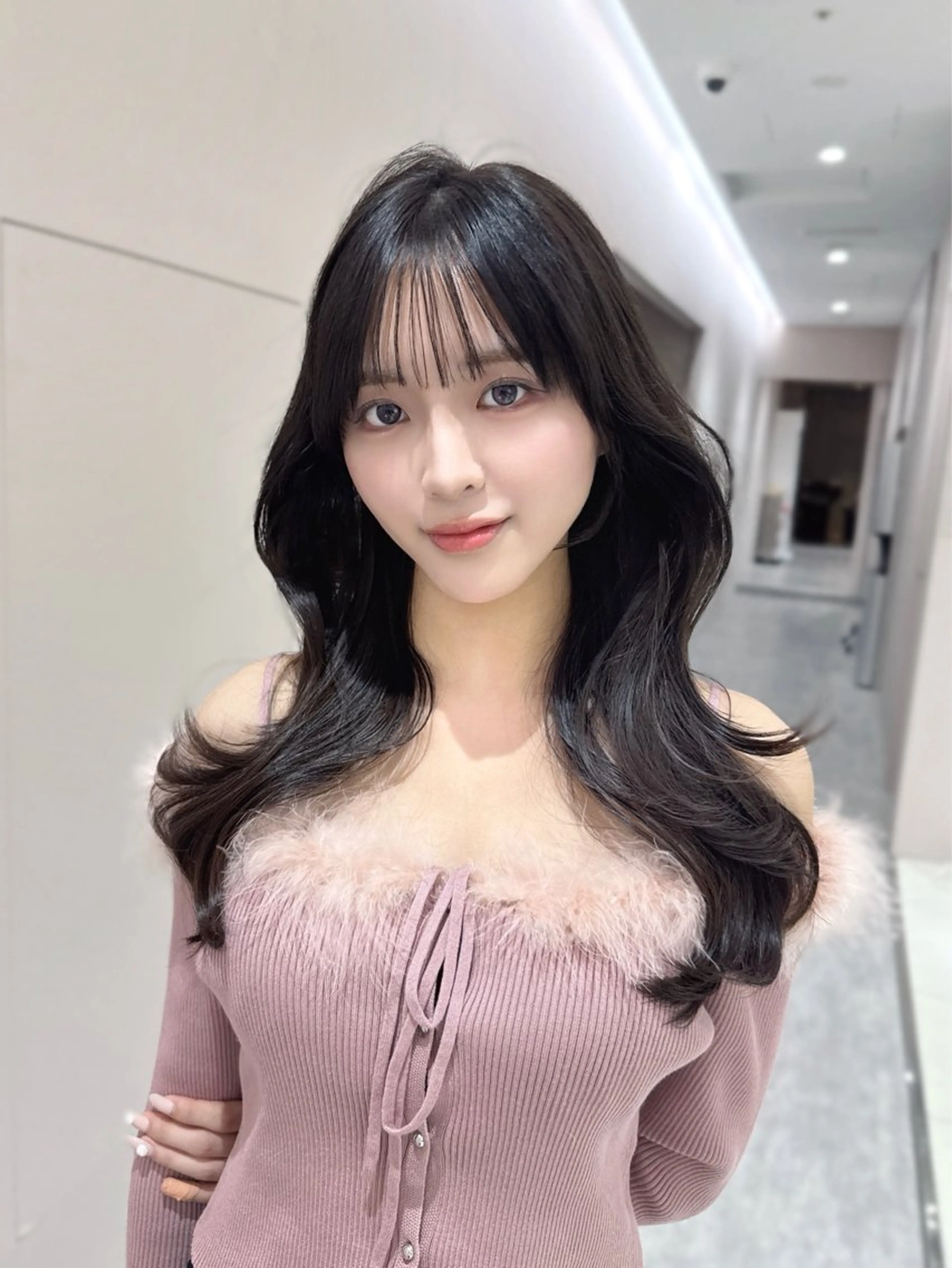 セミロング カラー カット ヘアカラー トリートメント ヘッドスパ ヘアセット 韓国ヘア/レイヤー/ 顔まわり/りょーとのヘアスタイル