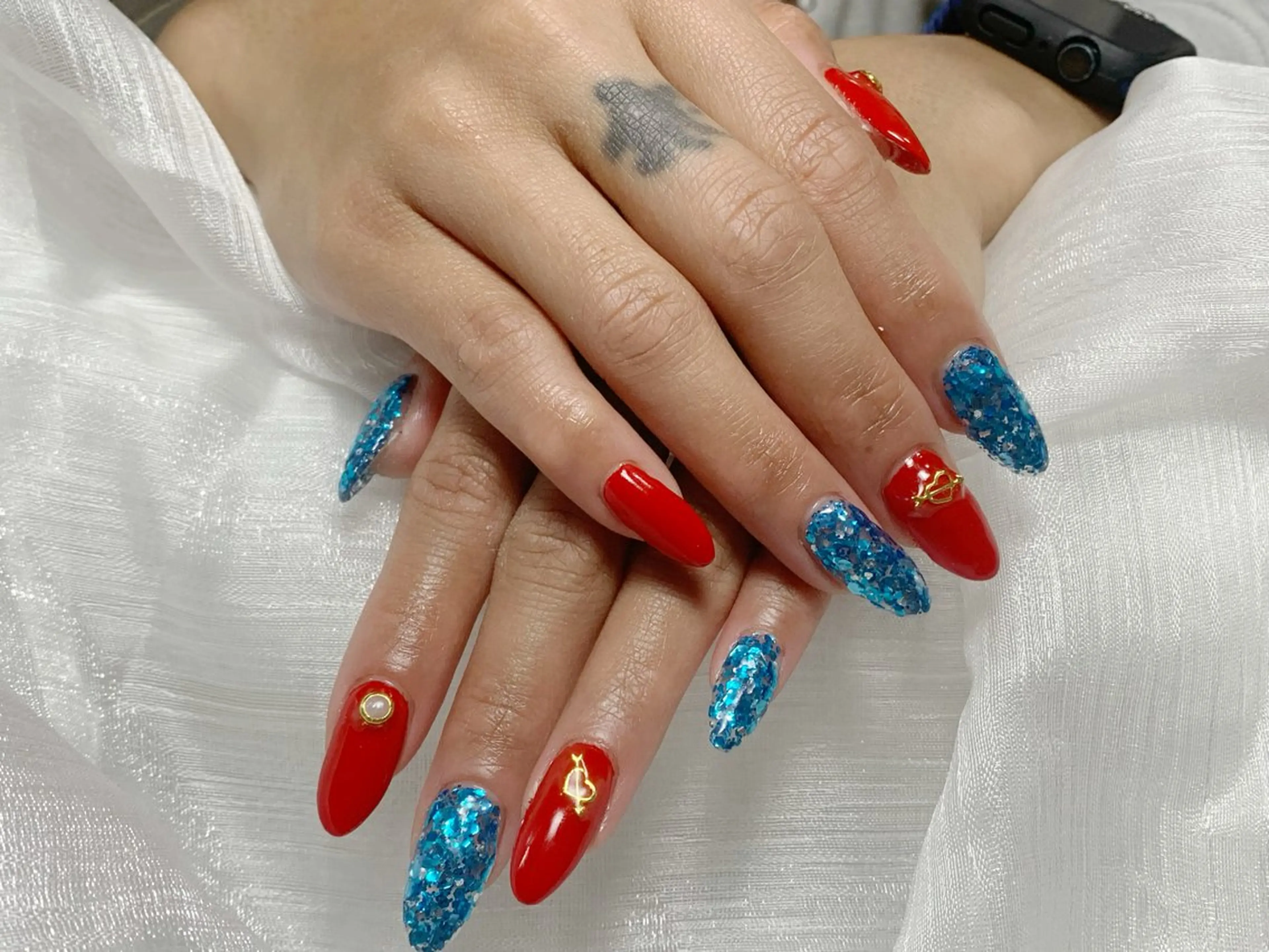 ネイル U·Mi nail salon所属・U·Mi 上野御徒町容のネイルデザイン