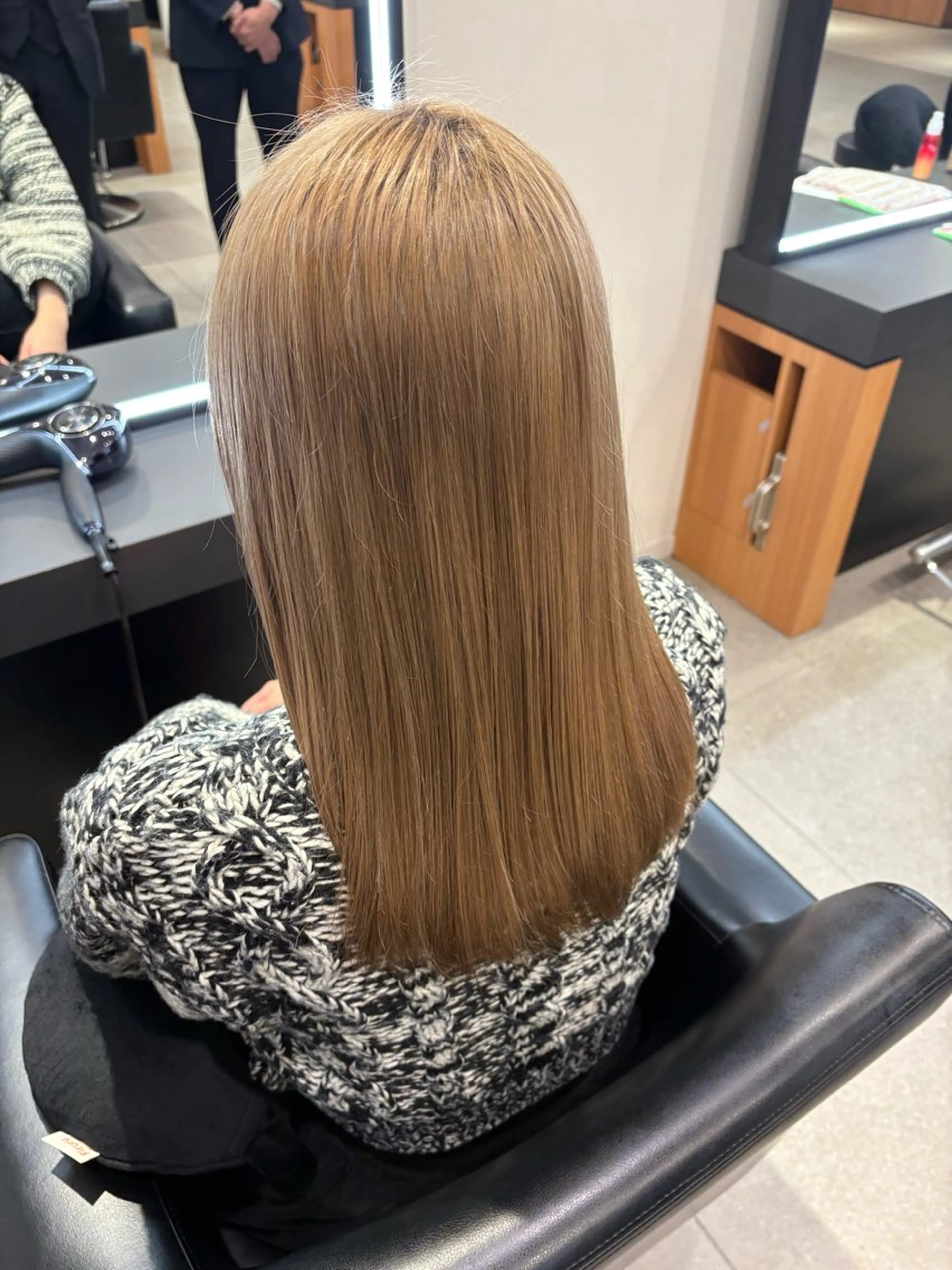 ロング ERII /伏見 カットモデル募集中！のヘアスタイル