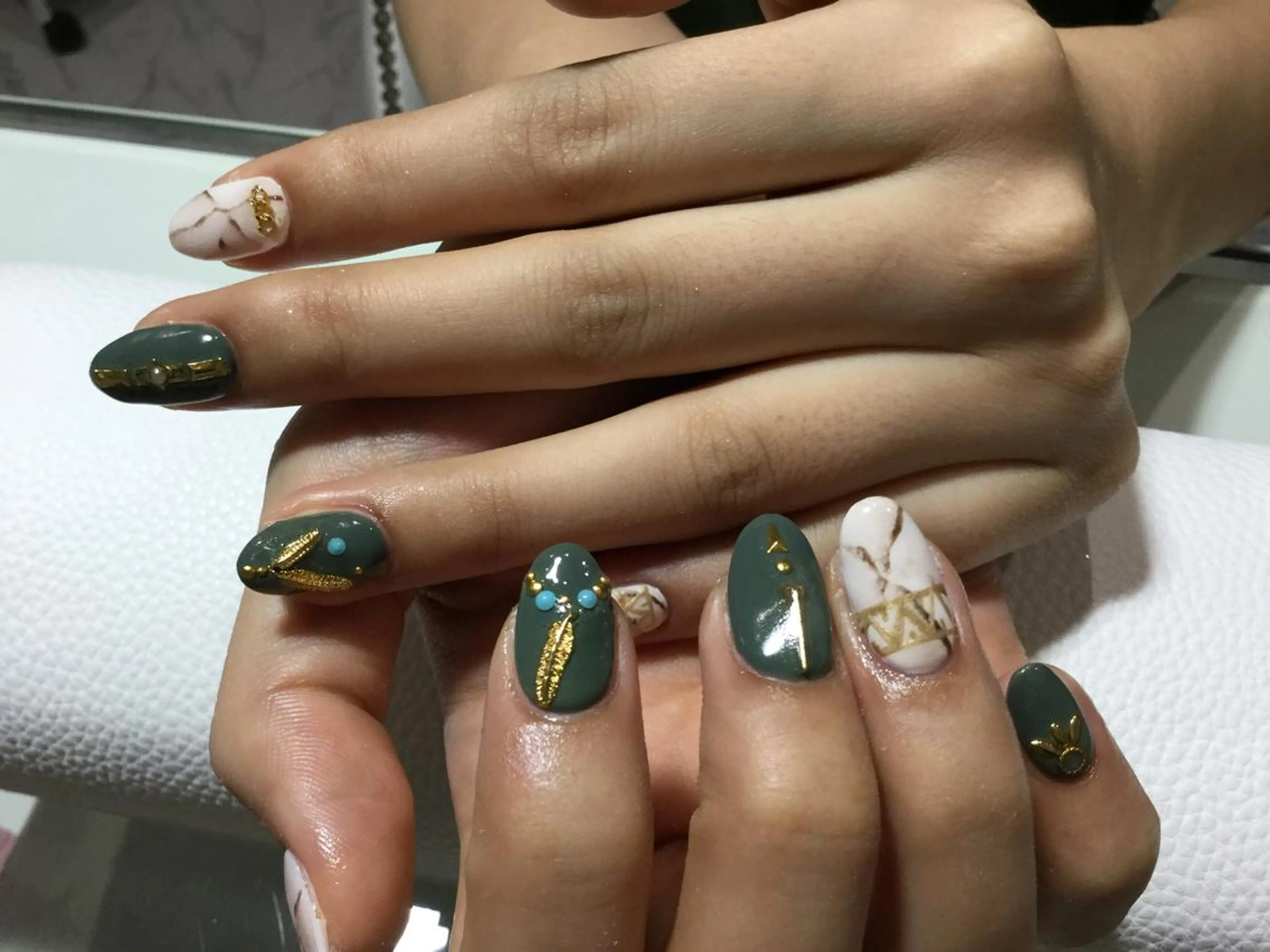 ネイル ハンドネイル J. NAILのネイルデザイン