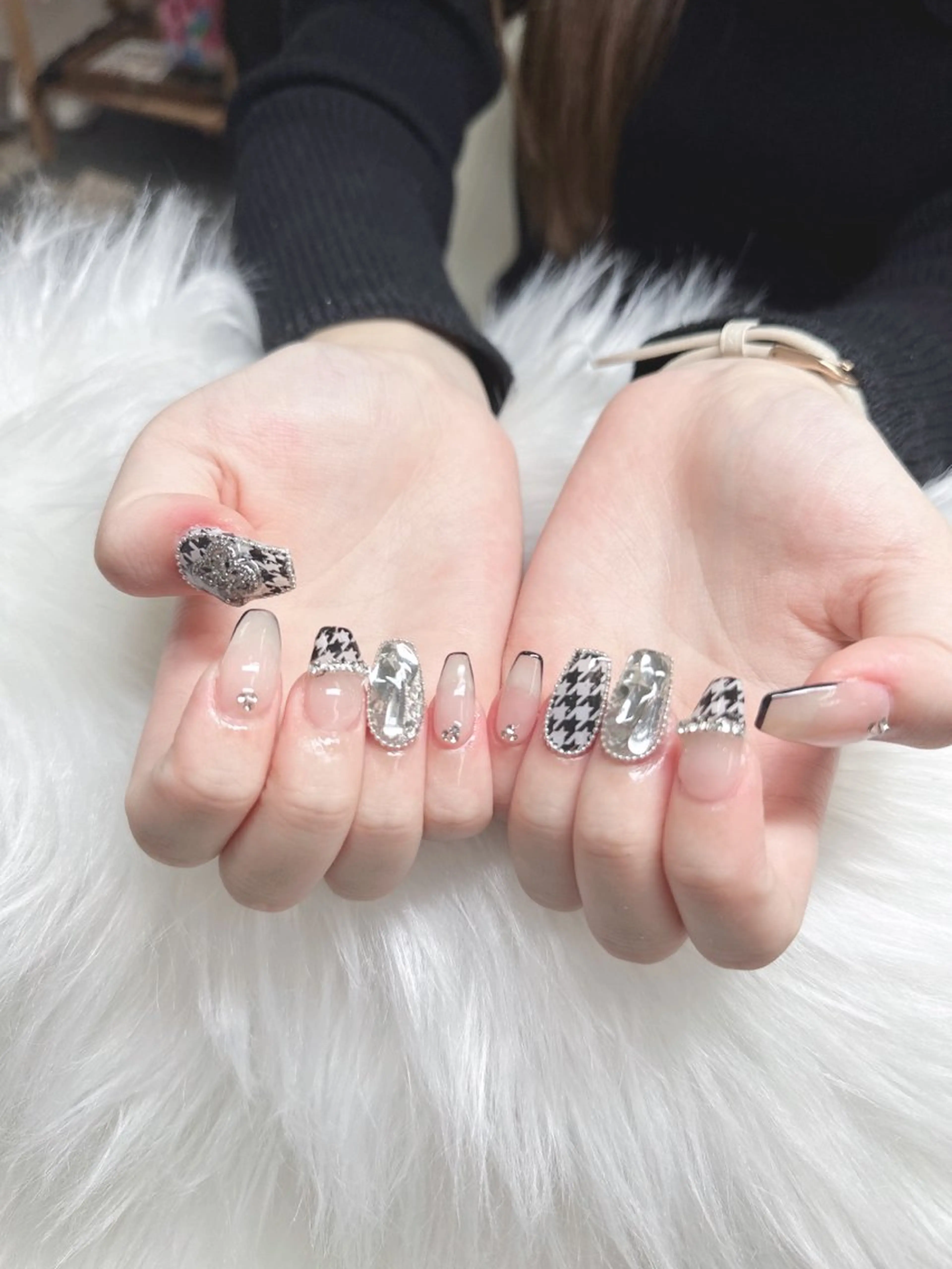 ネイル フレンチネイル ジェルネイル 韓国ネイル マグネットネイル ネイルチップ Anh 高田馬場のネイルデザイン