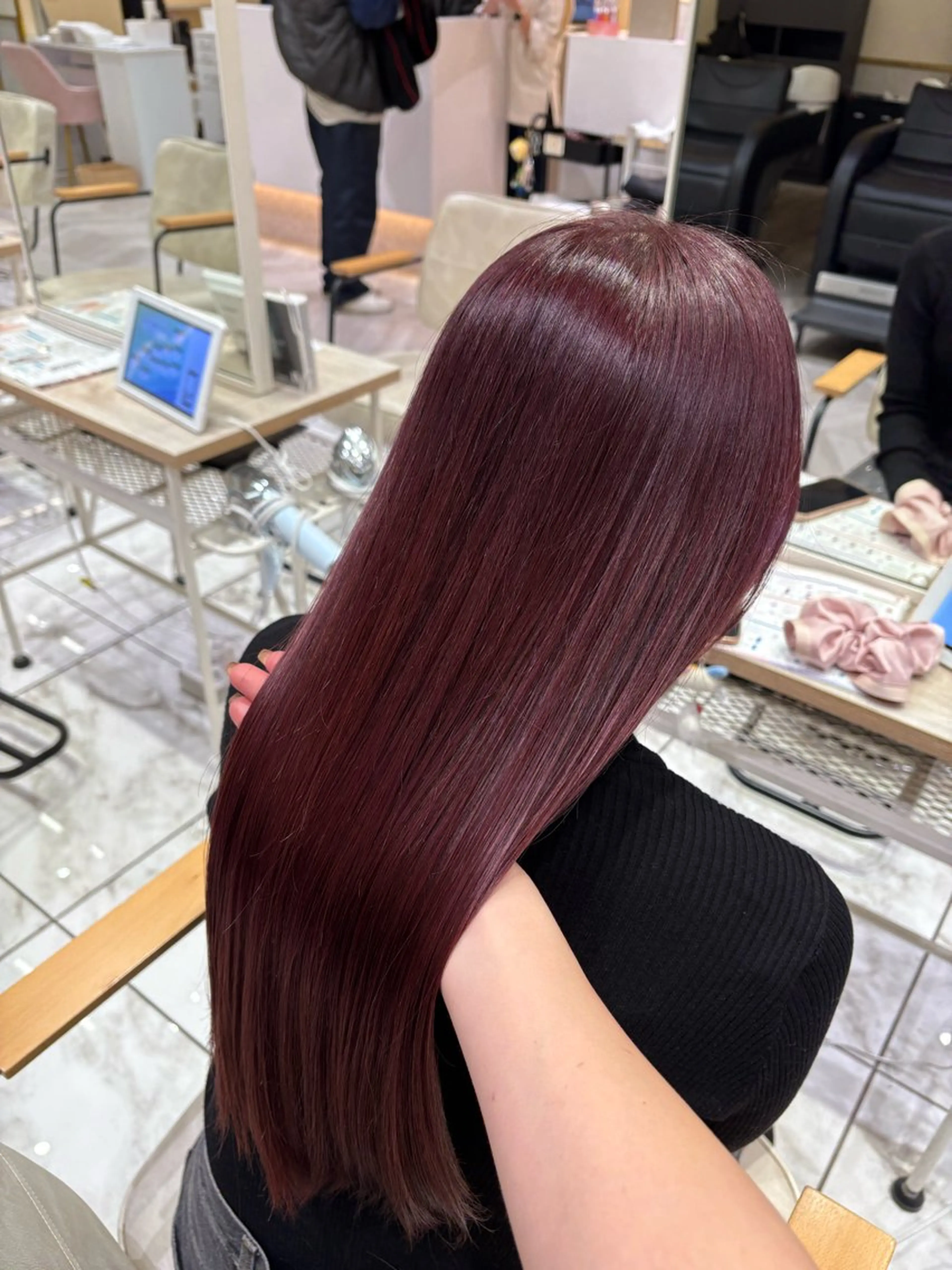 ロング ピンクラベンダー ヘアカラー yurika🎀 透明感カラー🫧のヘアスタイル