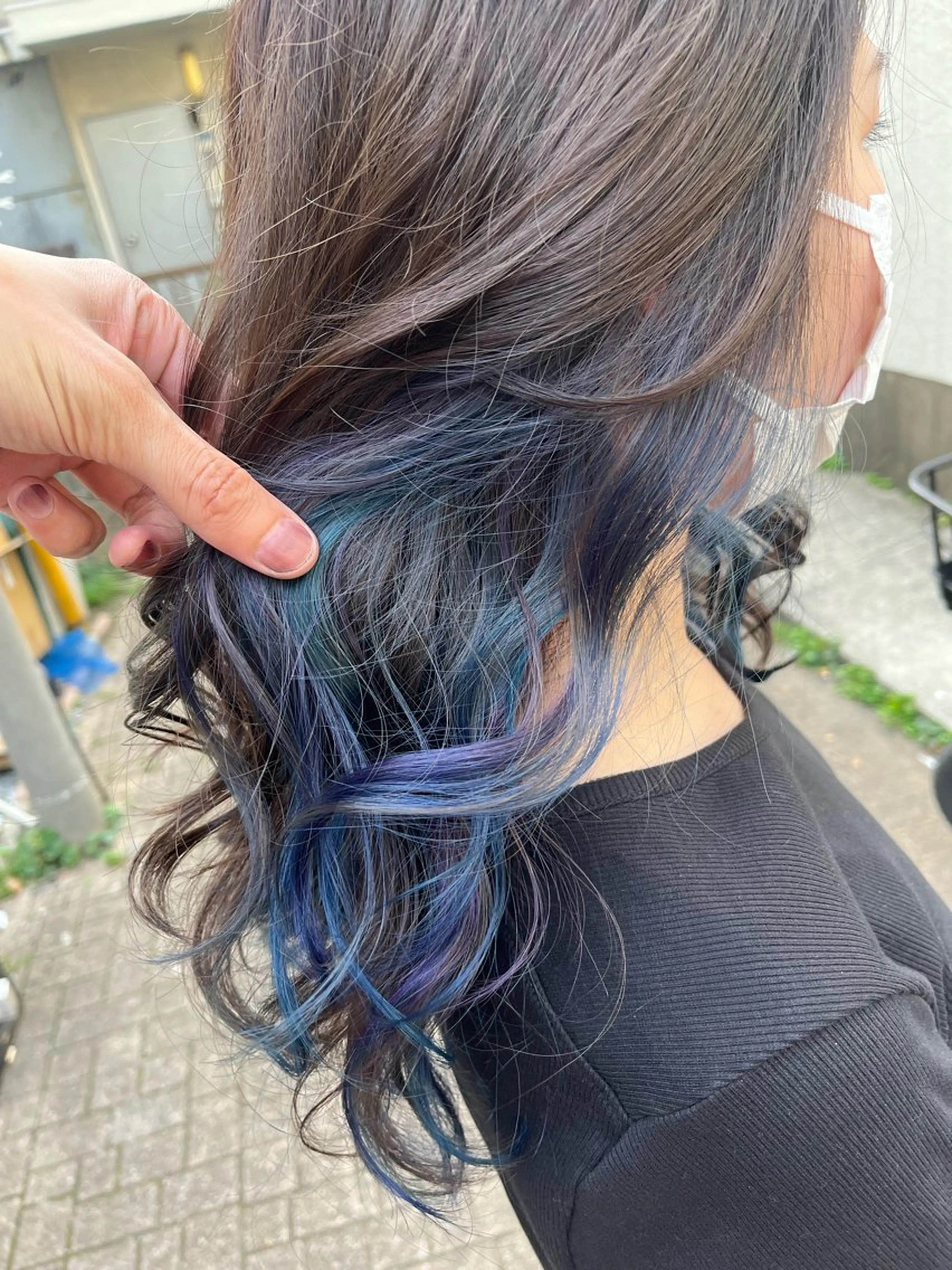セミロング カラー ブリーチ イヤリングカラー ユニコーンカラー カット ヘアカラー トリートメント 原宿サロン代表 デザインカラー伊藤卓のヘアスタイル