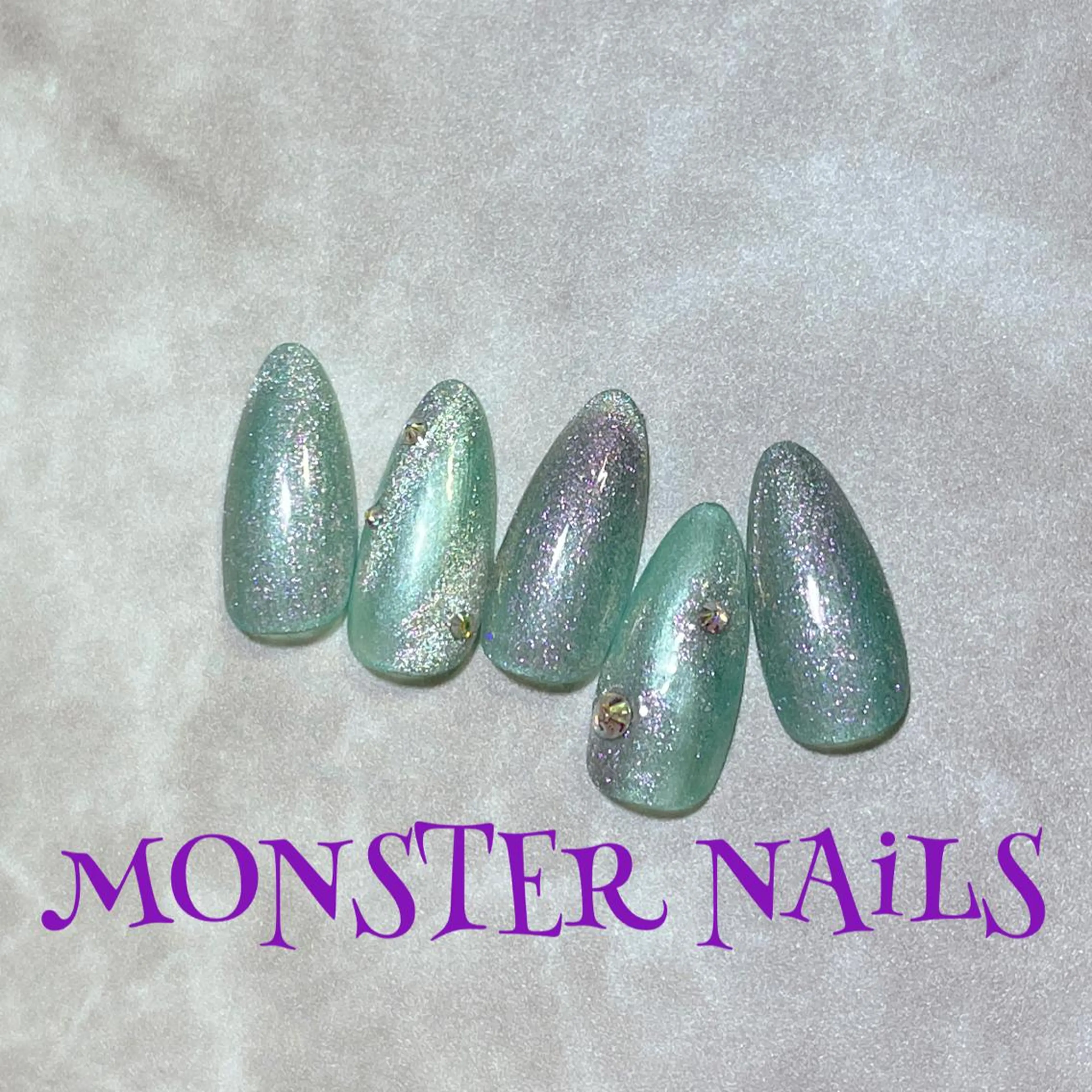 ネイル MONSTER NAiLSのネイルデザイン