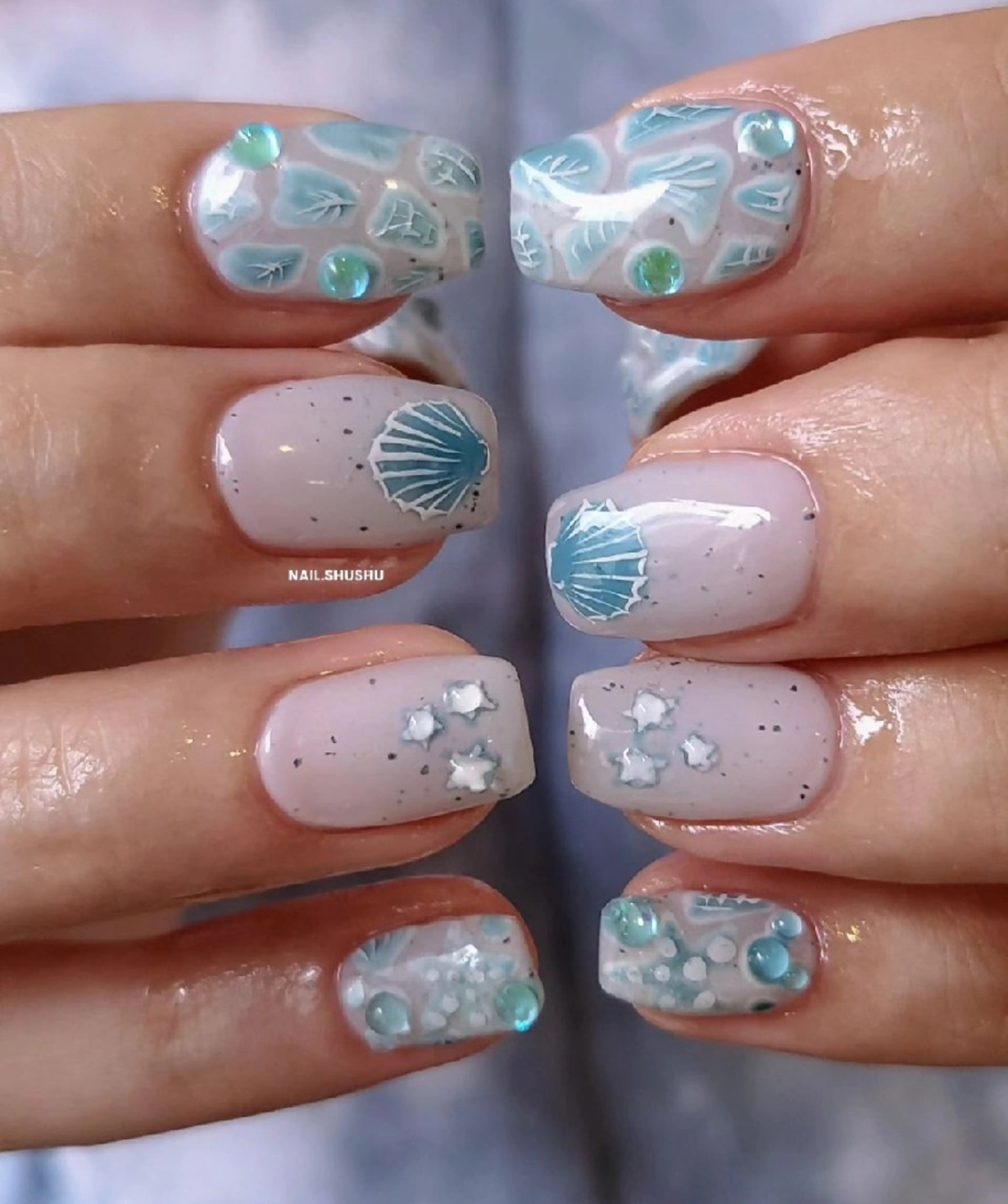 ネイル 3dパーツ/流行り 👧shushu❤️のネイルデザイン