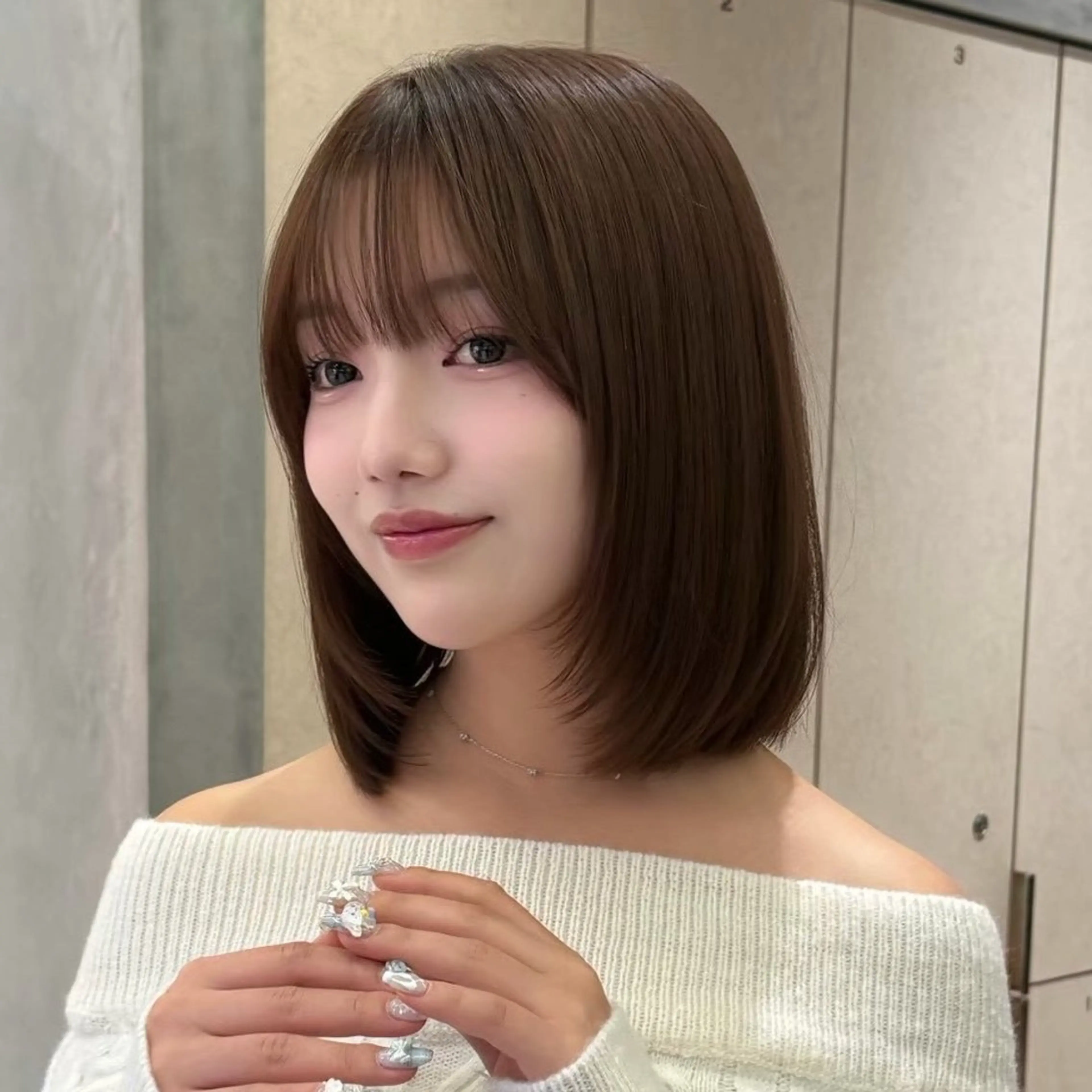 ミディアム ボブ/レイヤー/ 縮毛矯正/ 渡邊莉玖のヘアスタイル