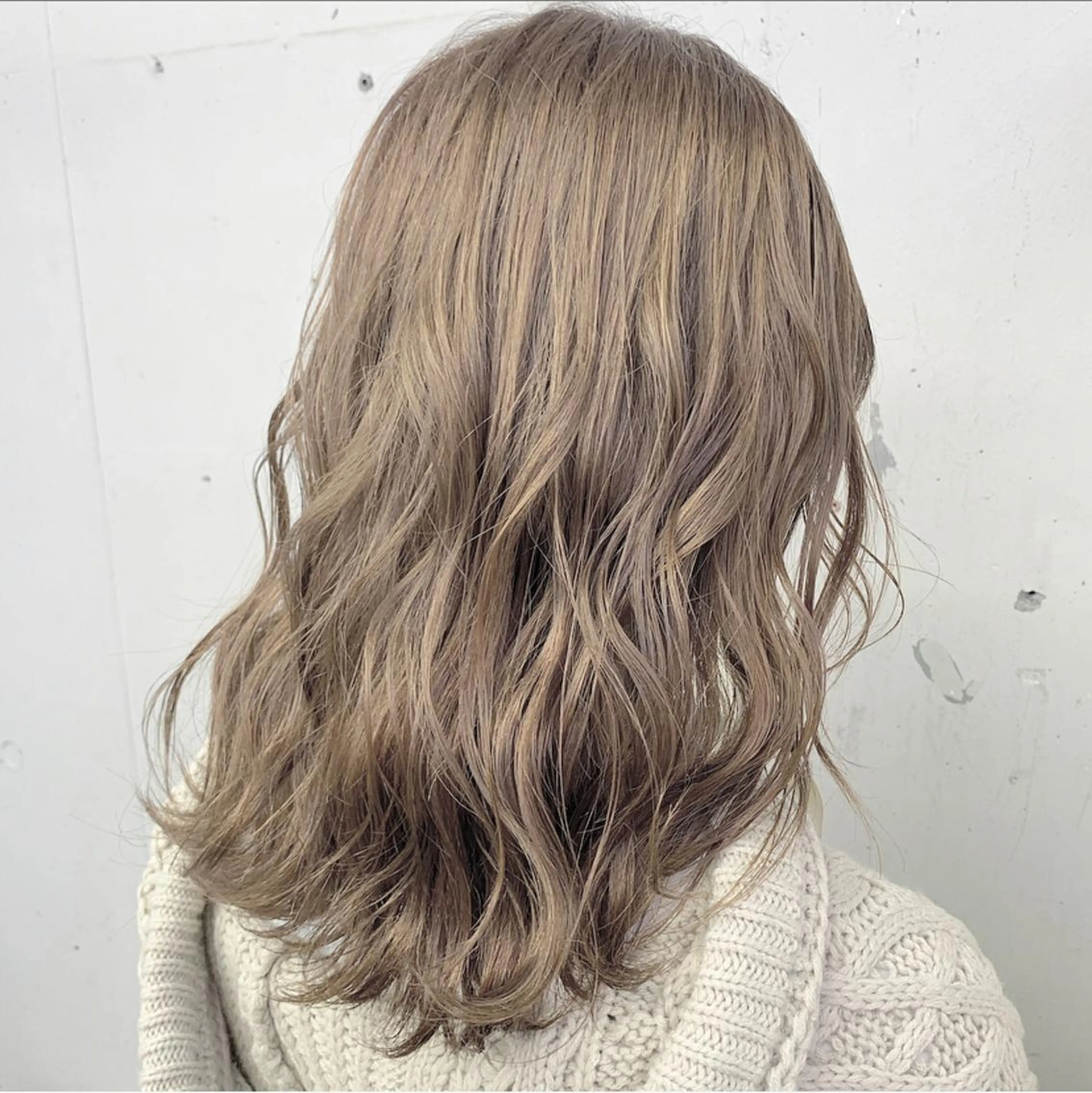 セミロング 🪞上品で可愛い韓国 ヘア🪞Rikutoのヘアスタイル