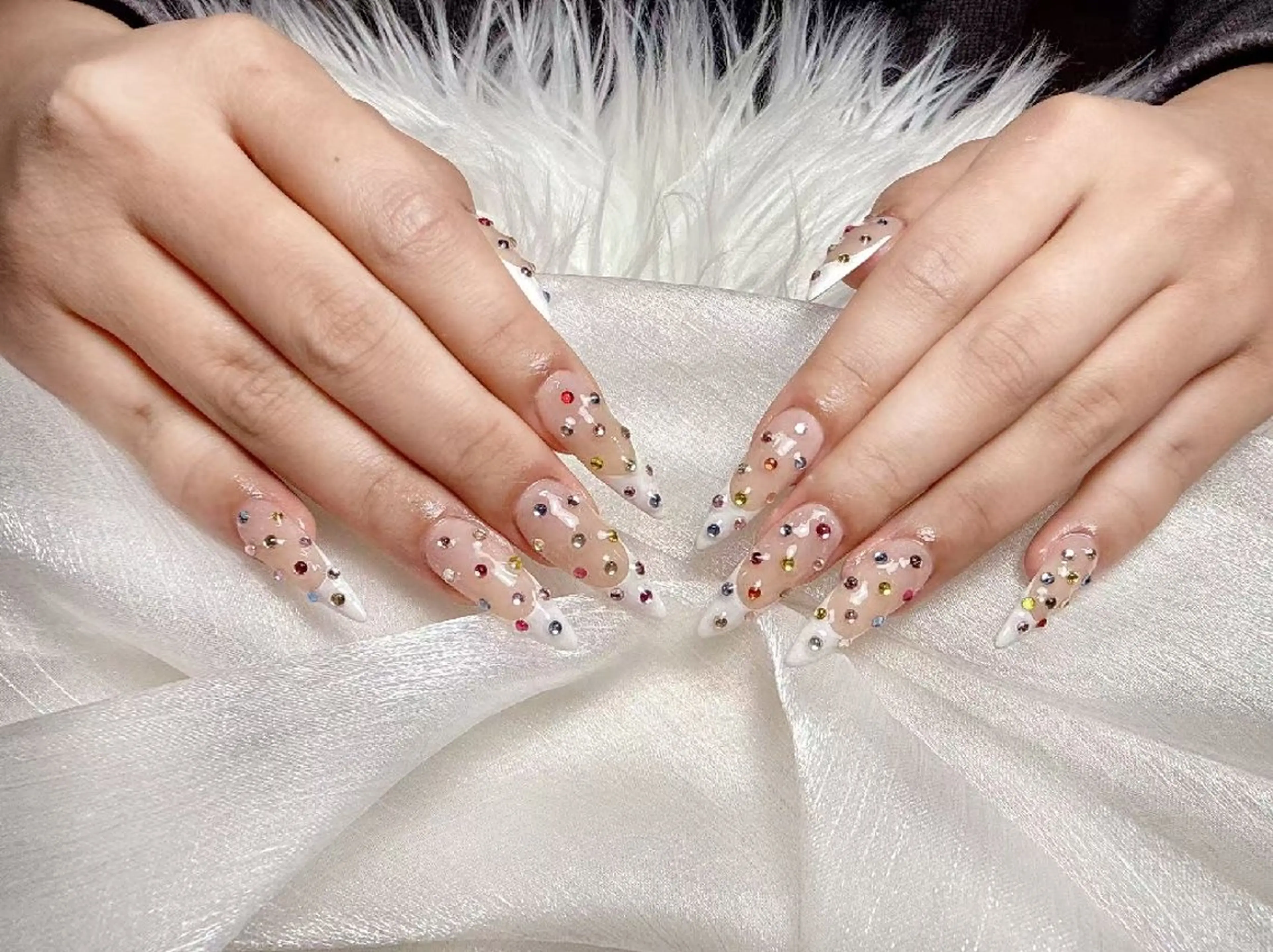 ネイル ENsalon AKIRAのネイルデザイン