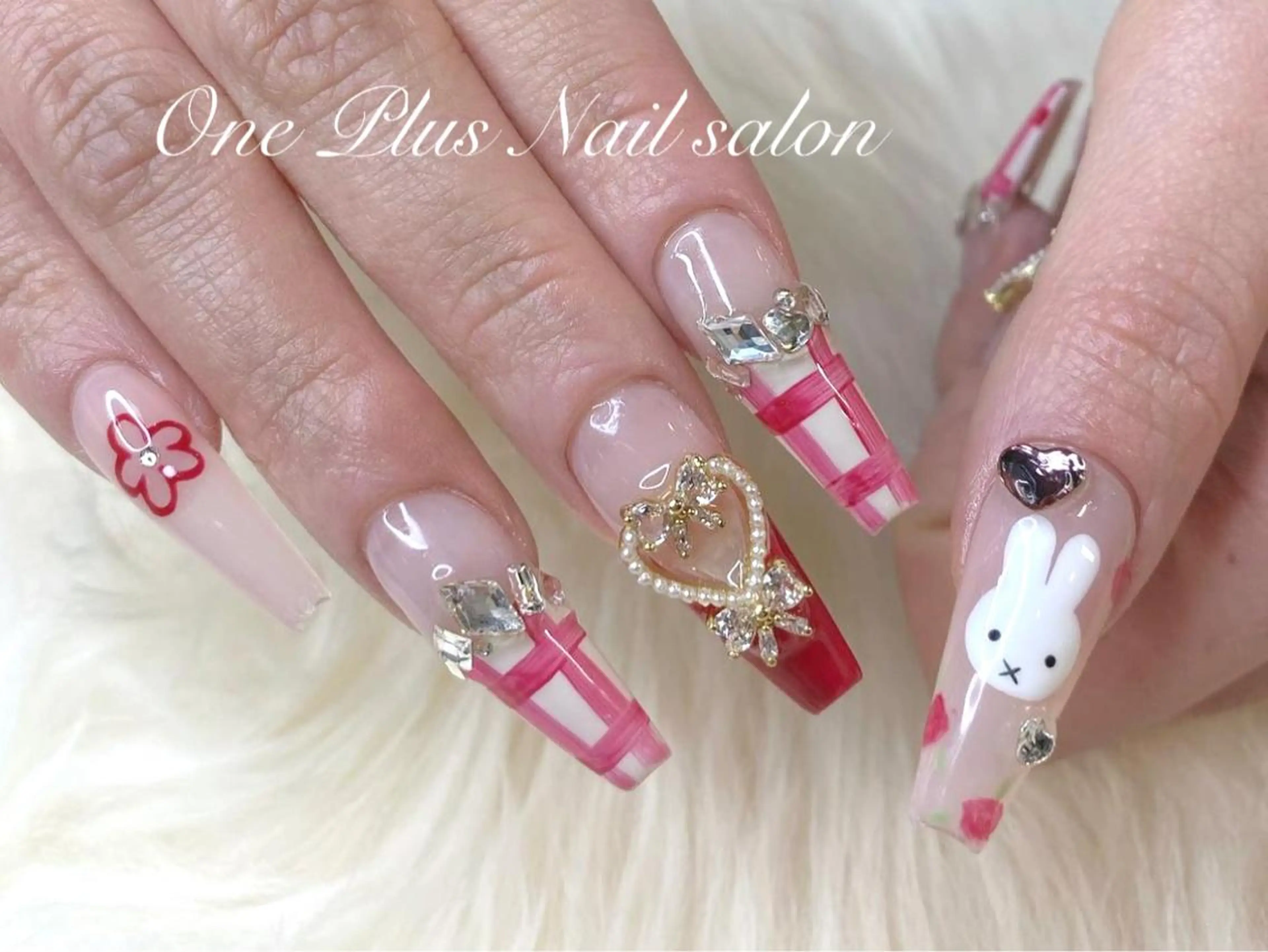 ネイル ハンドネイル ハンドケア One Plus Nail Salonのネイルデザイン