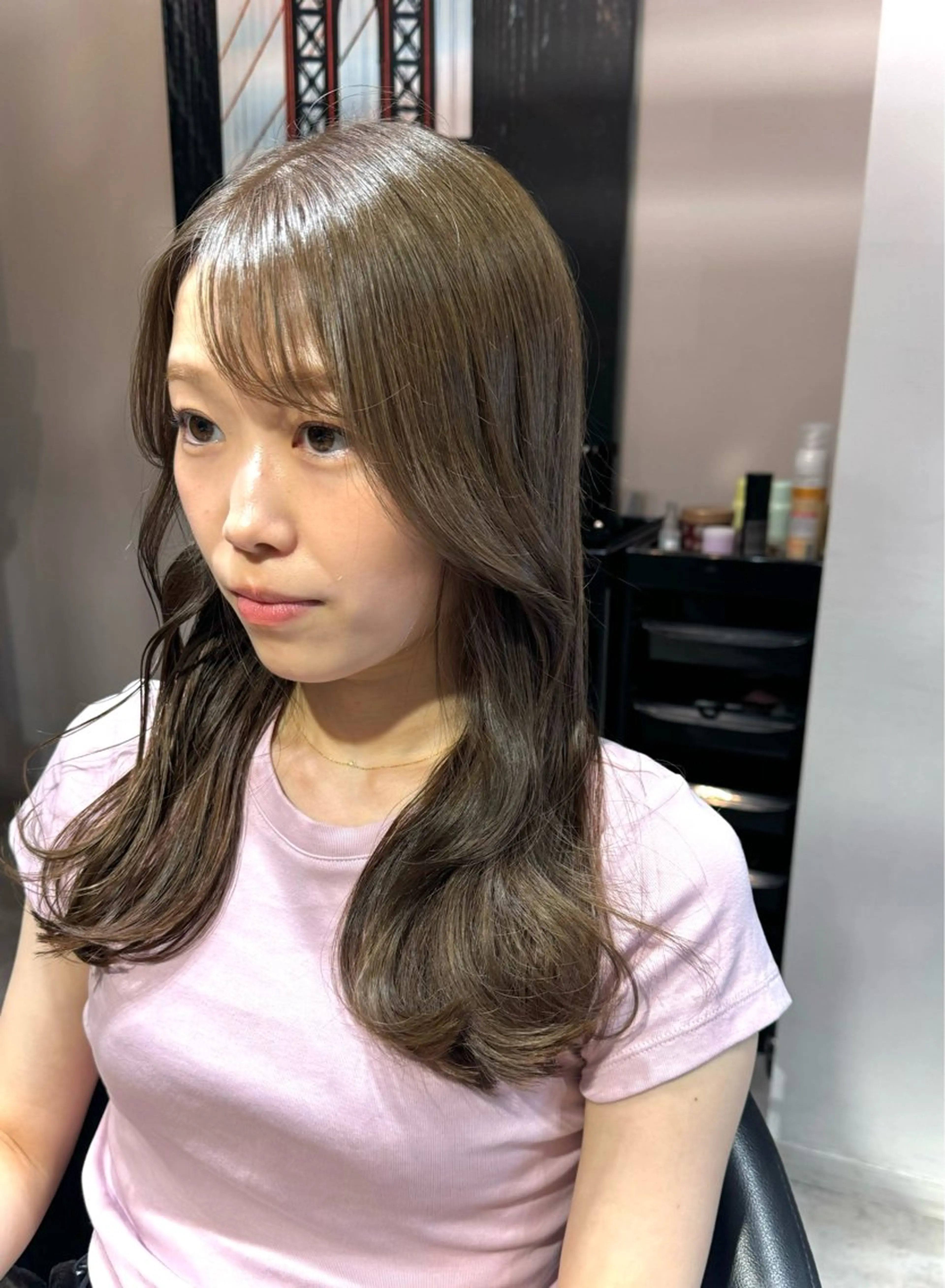 セミロング カラー ベージュカラー オリーブベージュ トリートメント 似合う髪型が 分からない方へのヘアスタイル