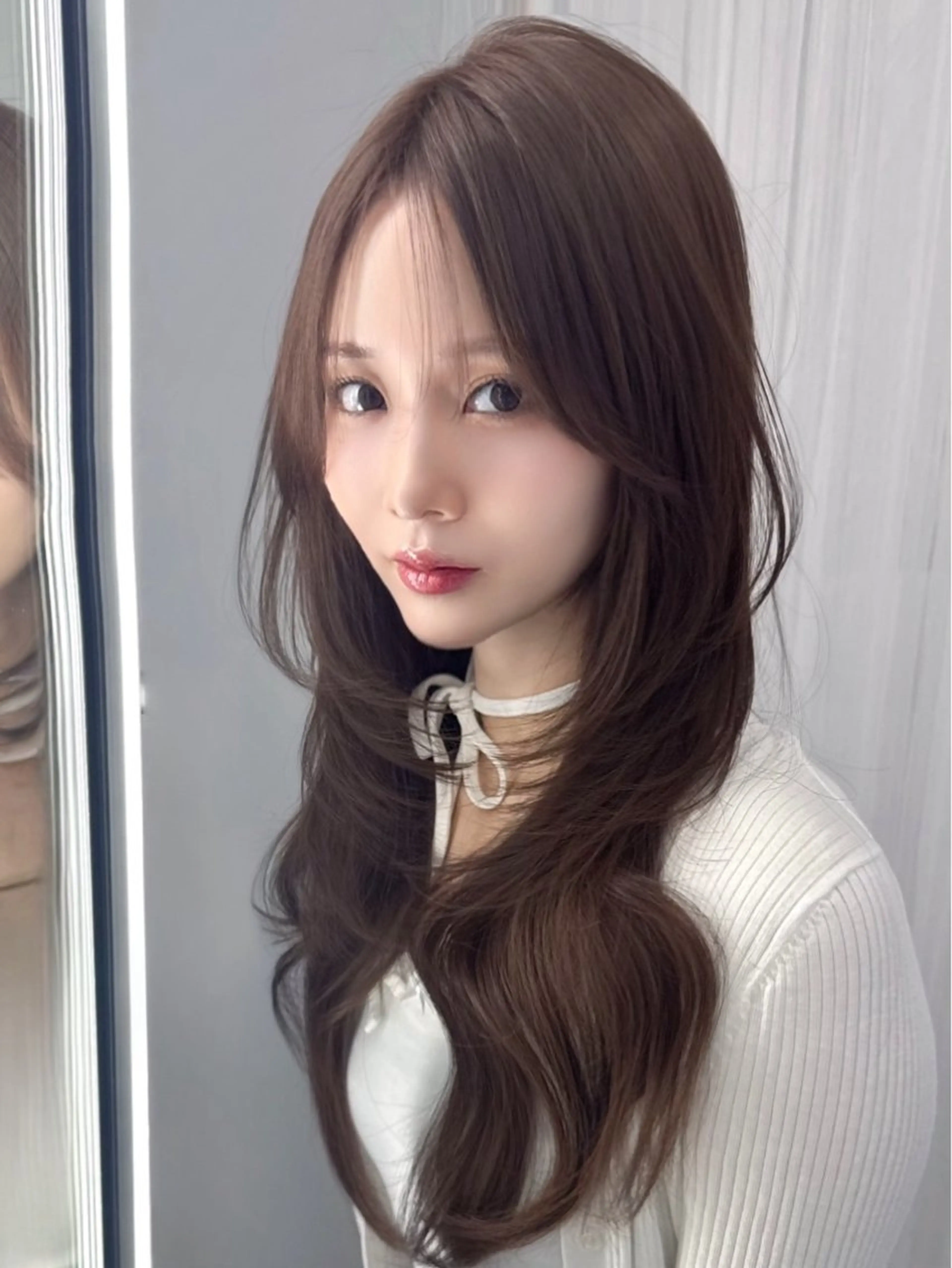 ロング カラー レイヤーカット ウルフカット ウルフレイヤー カット ヘアカラー トリートメント 日本一の小顔カット/ ボブ/顔周り/韓国のヘアスタイル