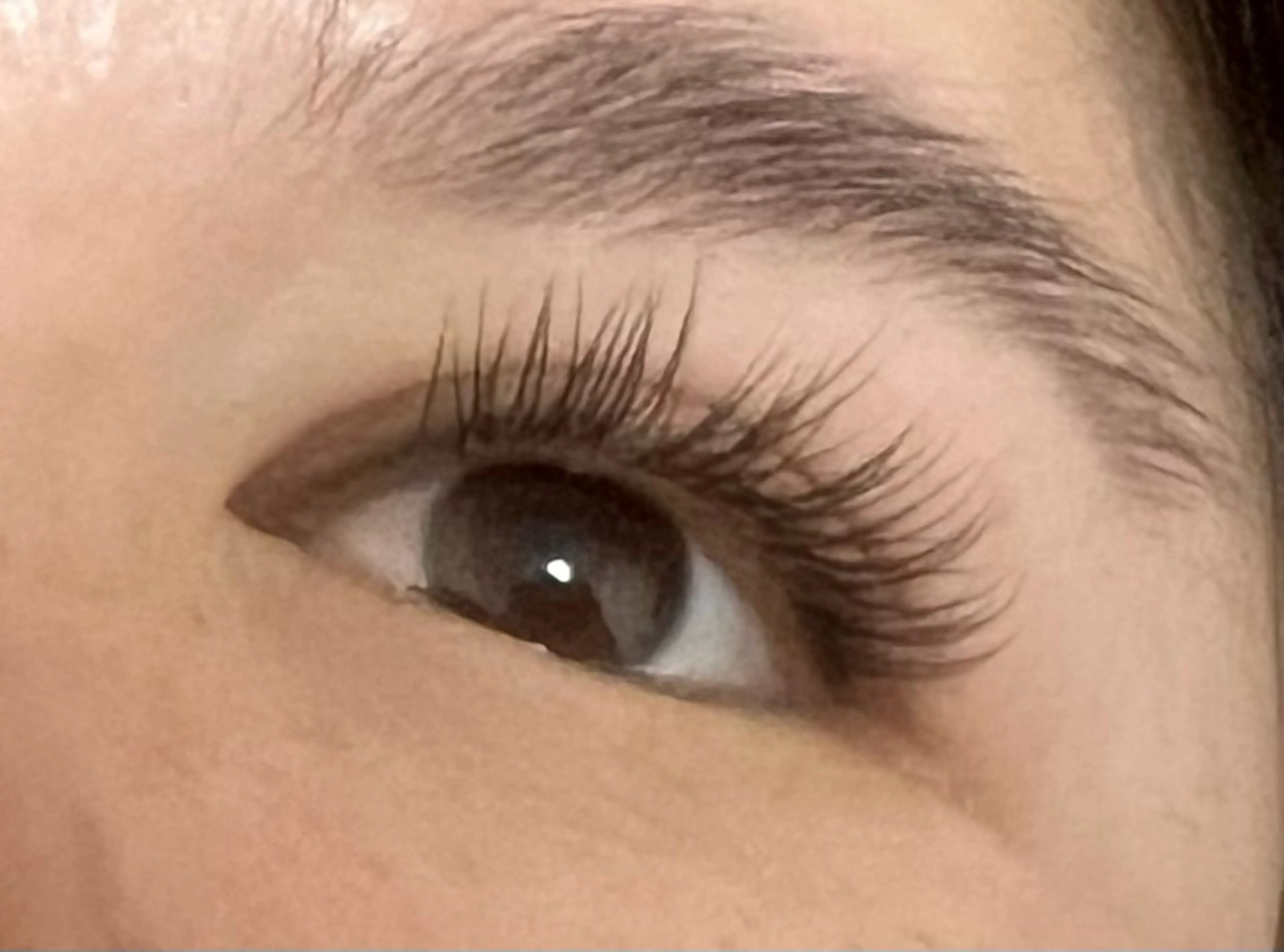 マツエク・マツパ バインドロック フラットラッシュ ナチュラル パリジェンヌラッシュリフト まつげパーマ YK Rinのネイルデザイン